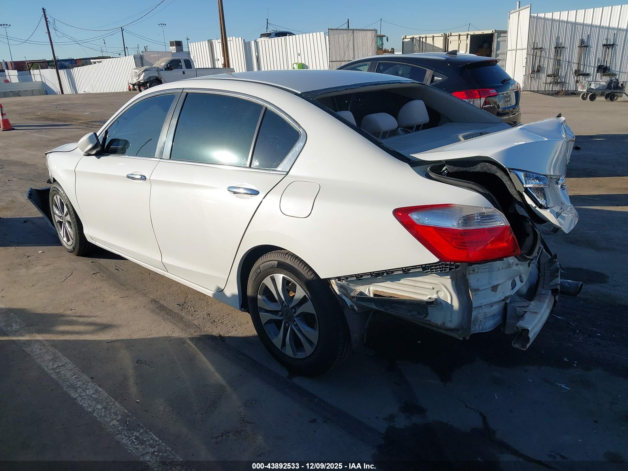 HONDA ACCORD image 3