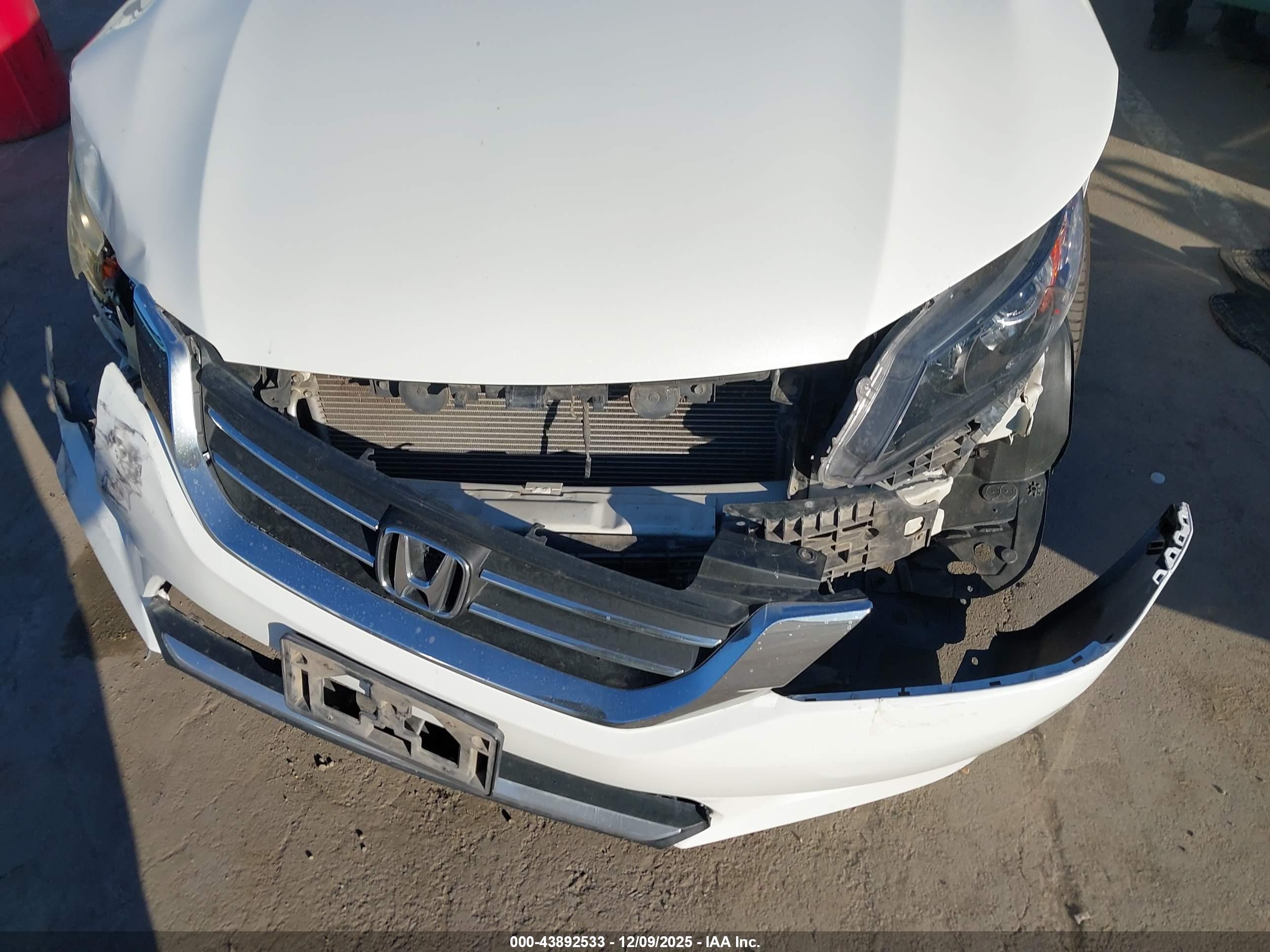 HONDA ACCORD image 6