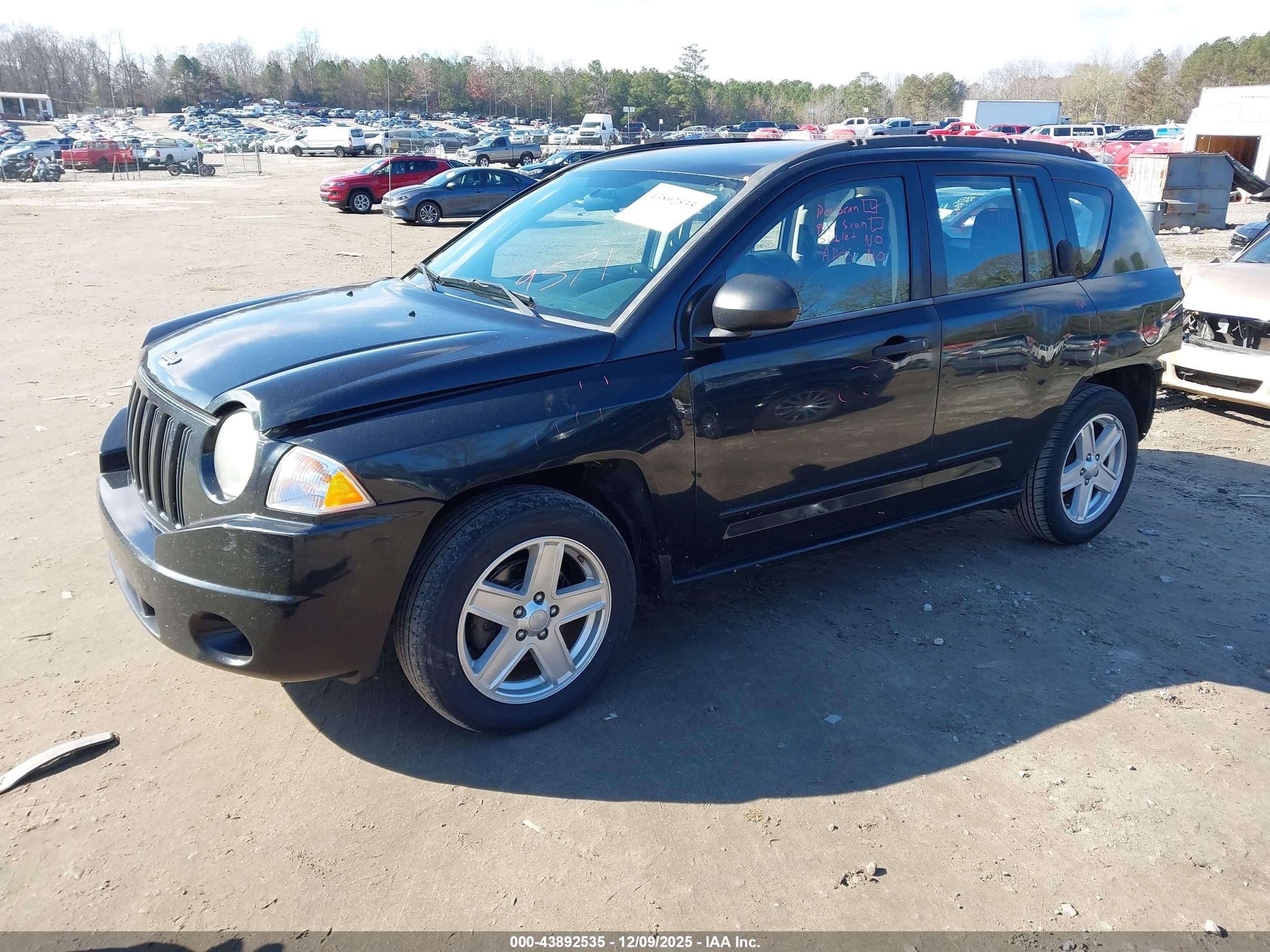 JEEP COMPASS image 2