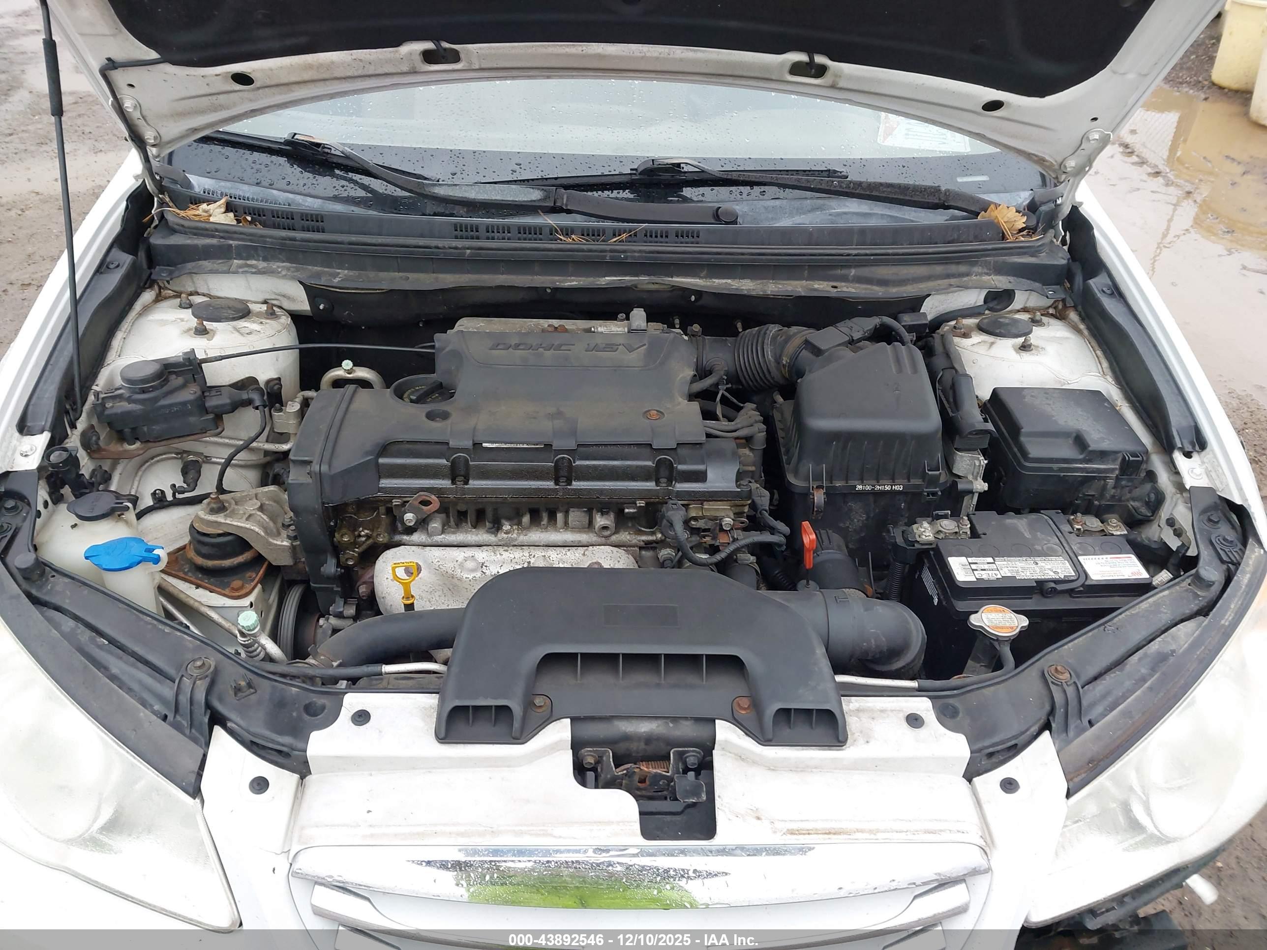 HYUNDAI ELANTRA image 10