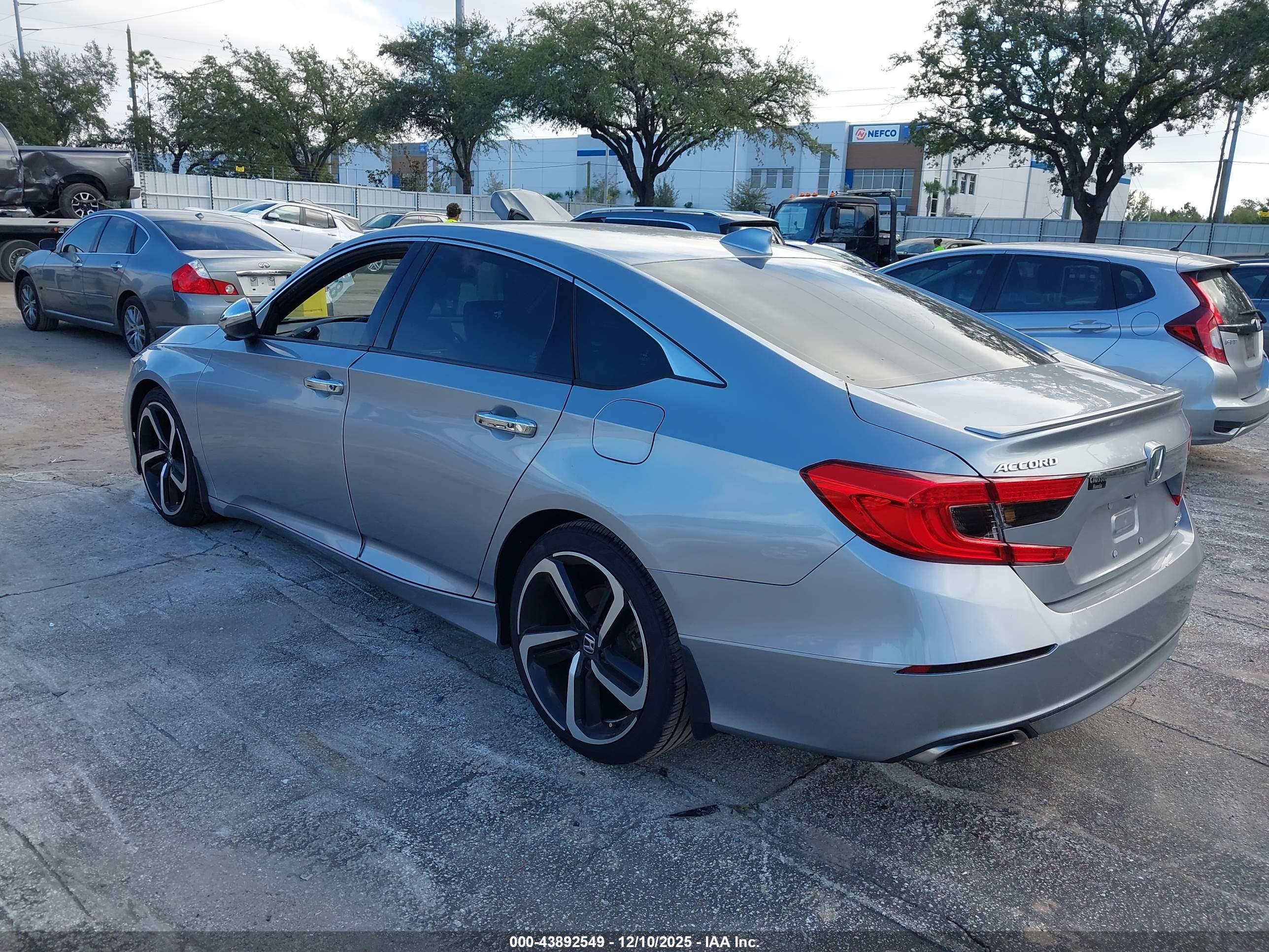 HONDA ACCORD image 3