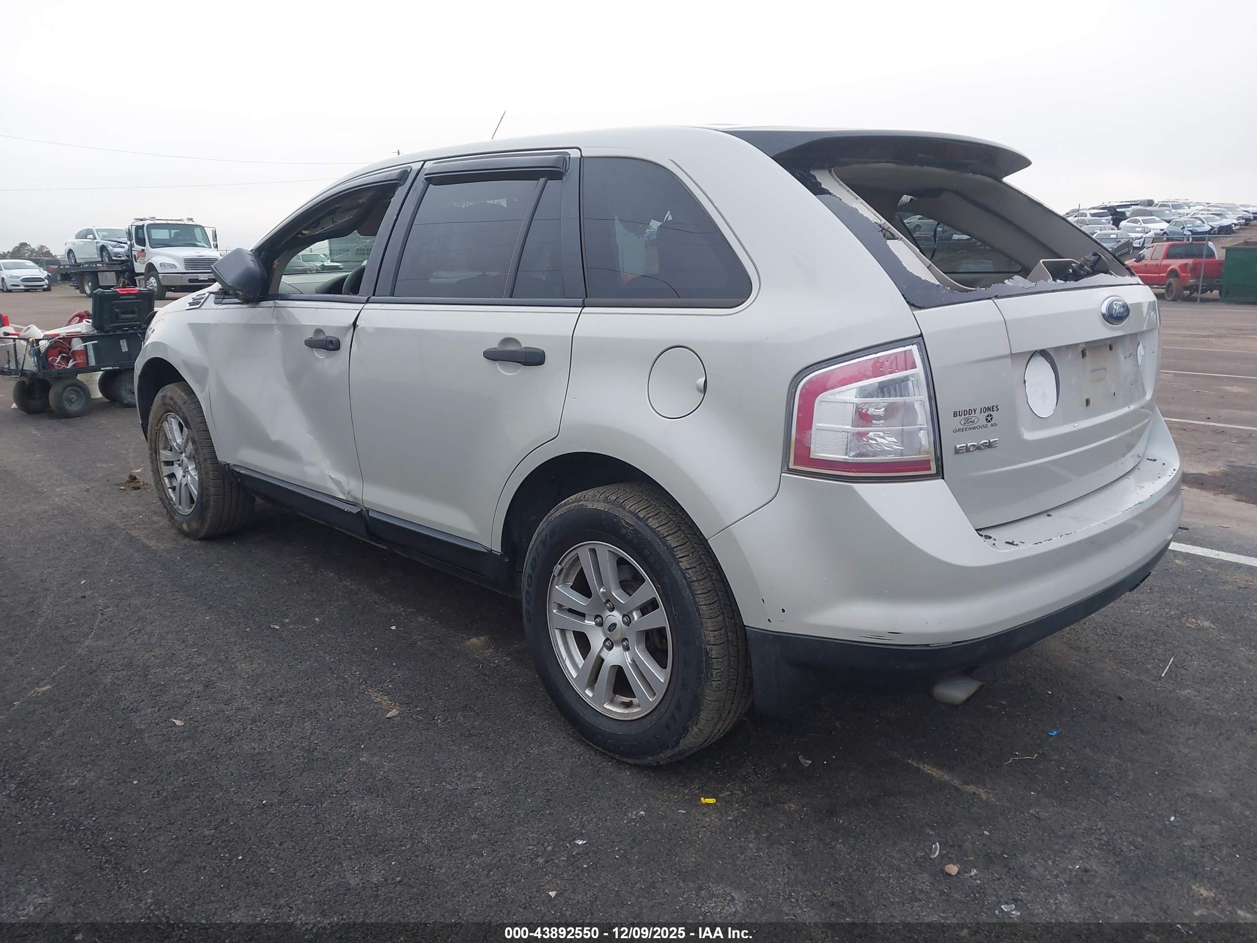 FORD EDGE image 3