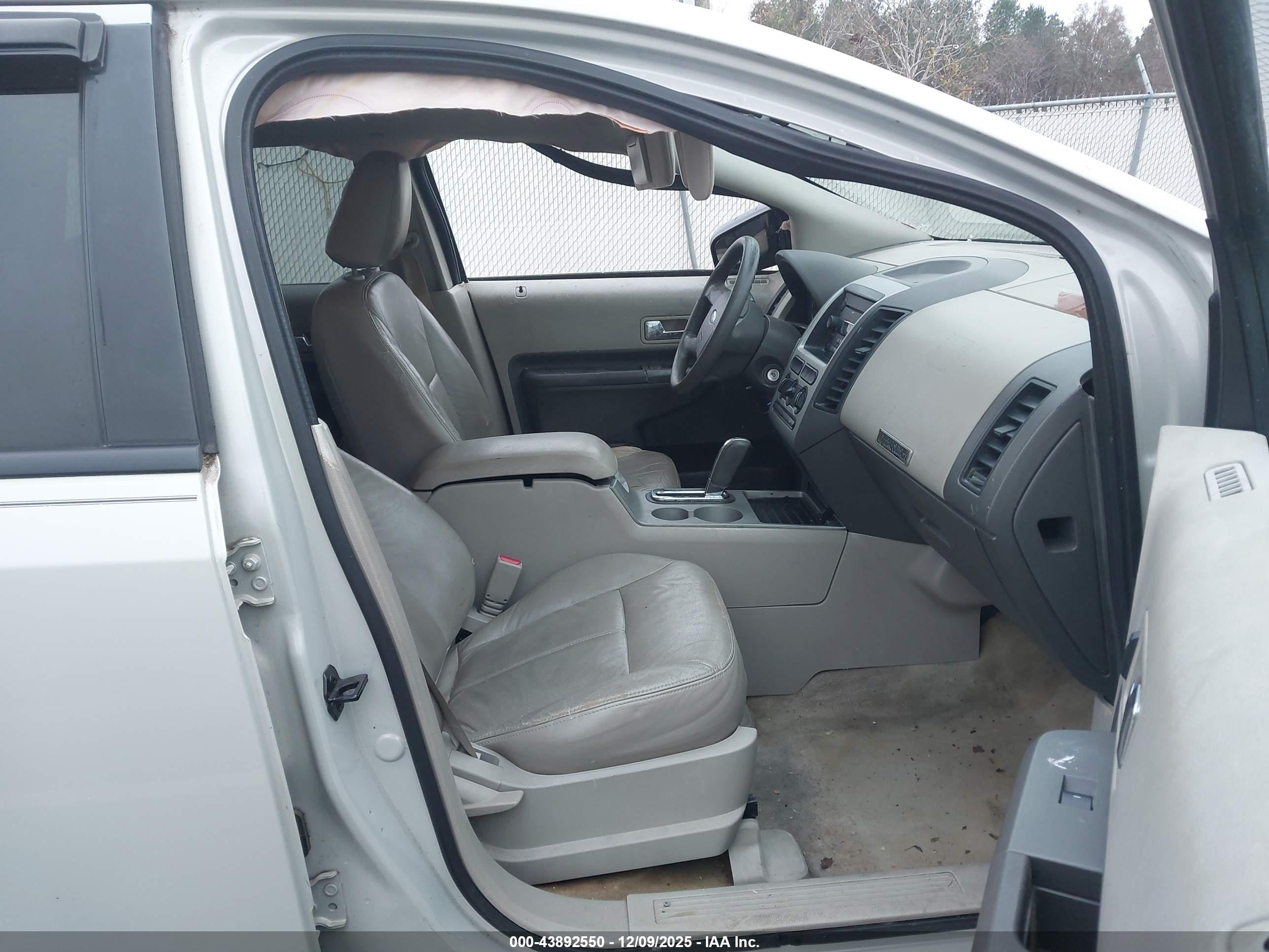 FORD EDGE image 5