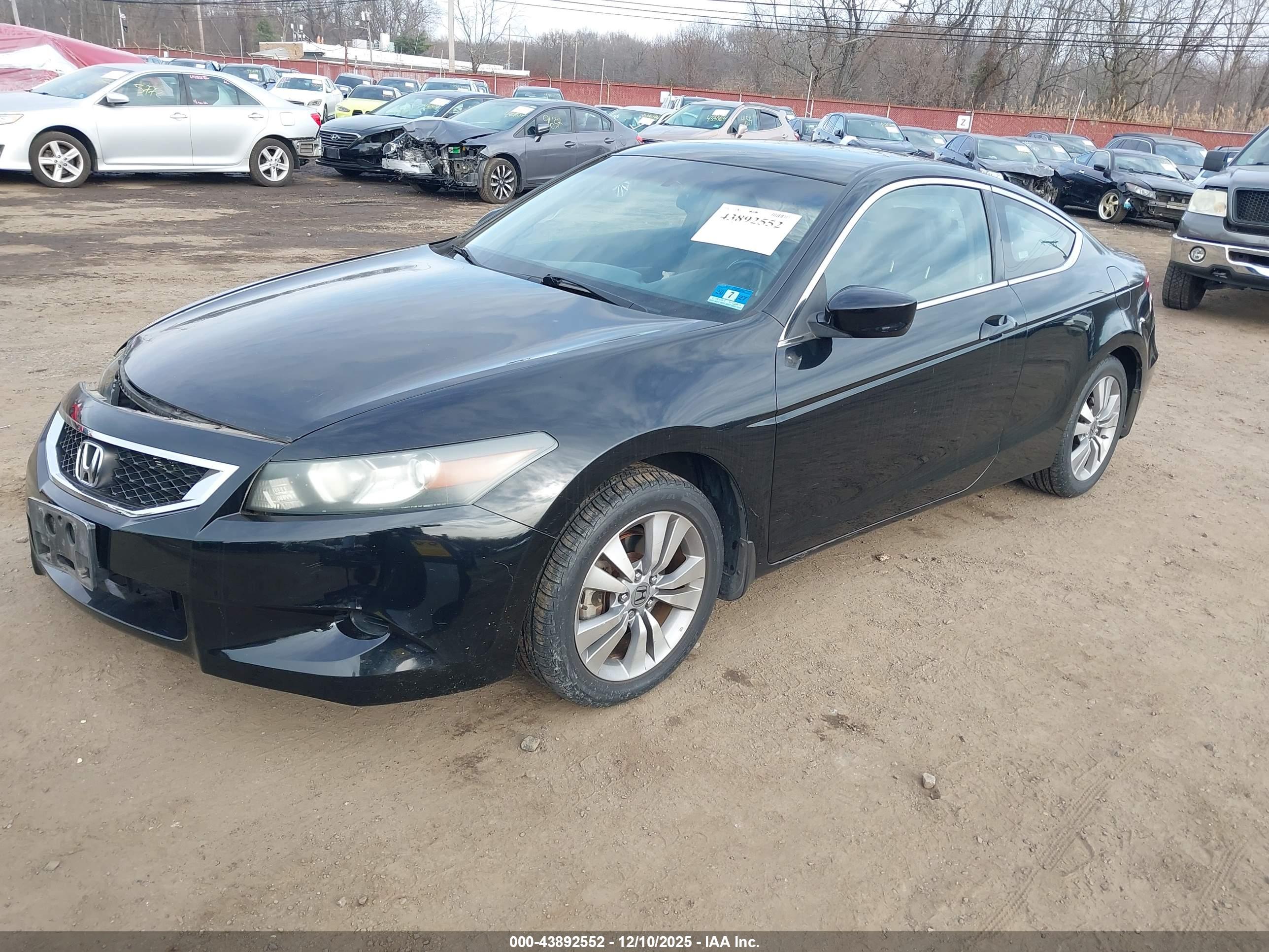 HONDA ACCORD image 2