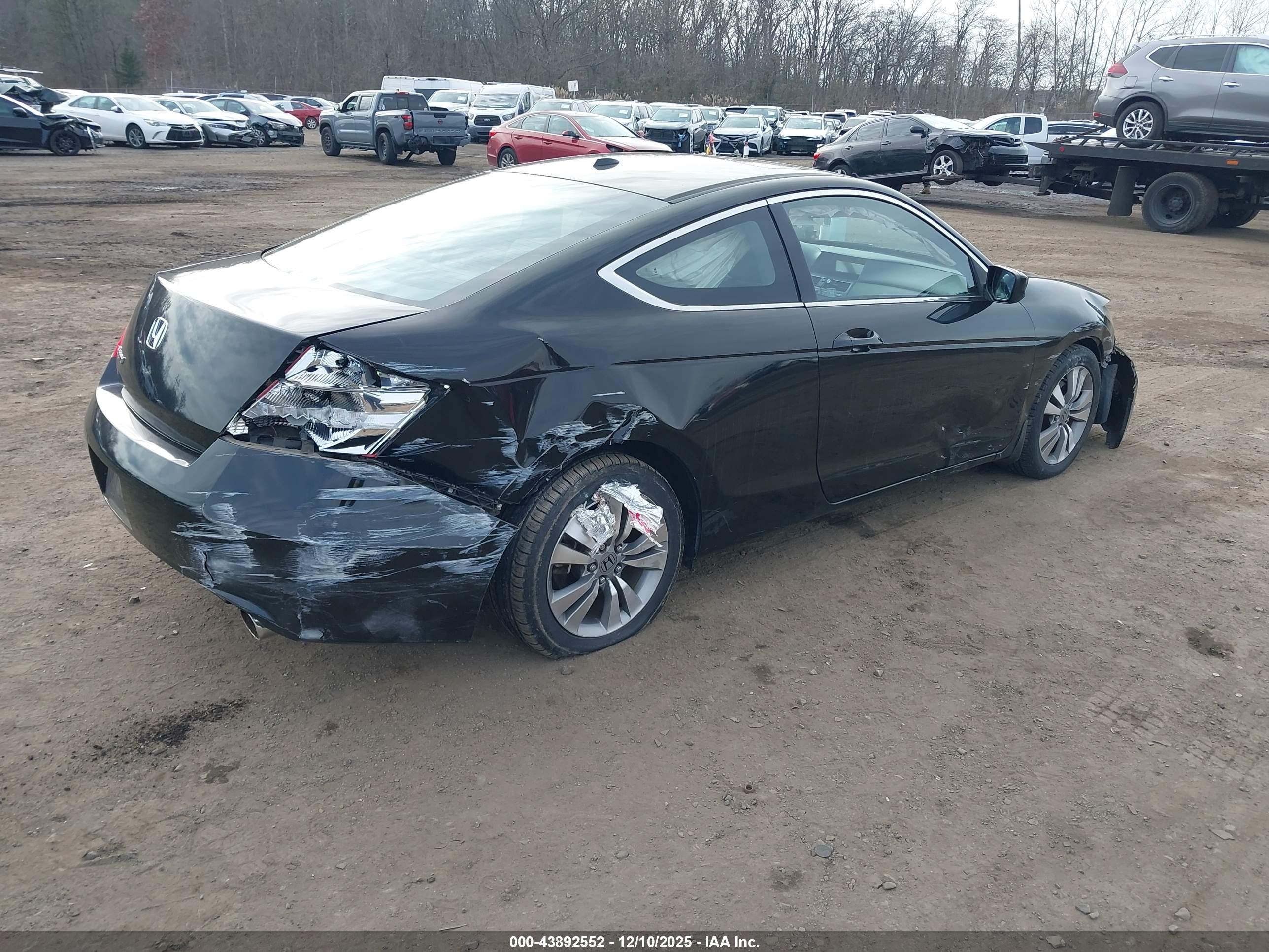 HONDA ACCORD image 4