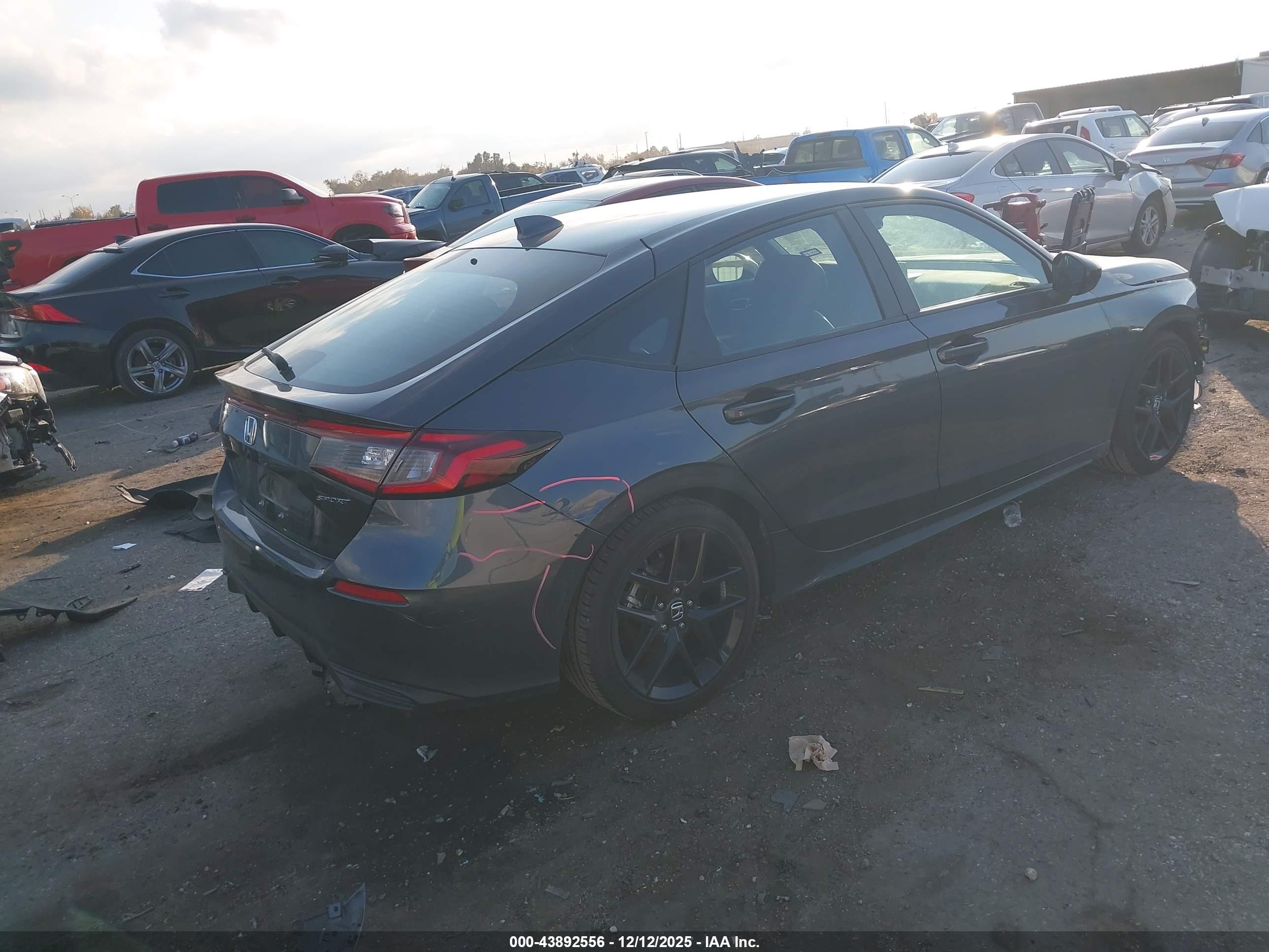 HONDA CIVIC image 4