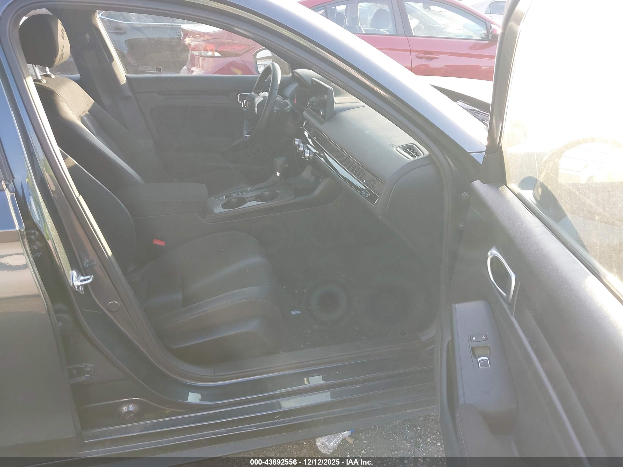 HONDA CIVIC image 5