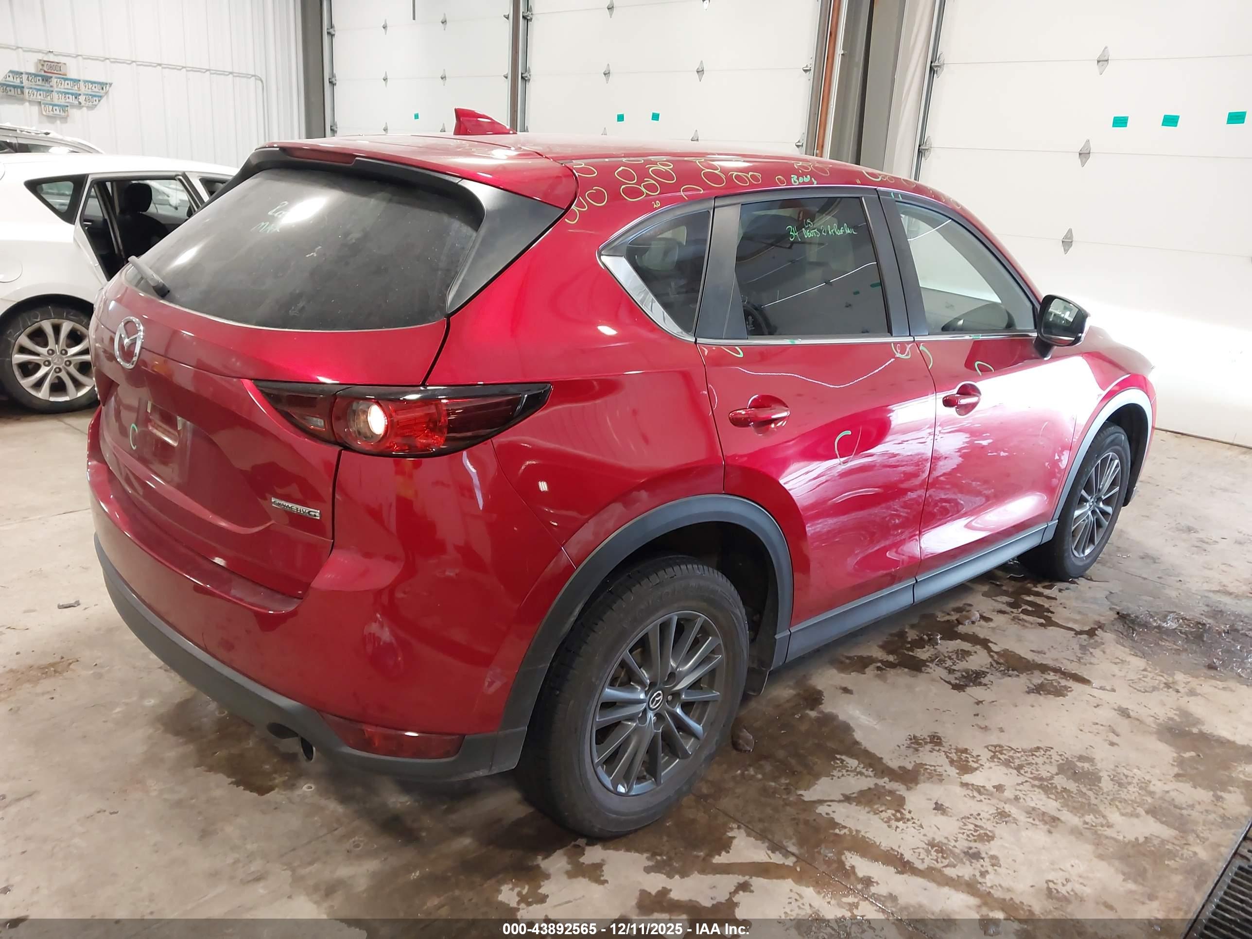 MAZDA CX-5 image 4