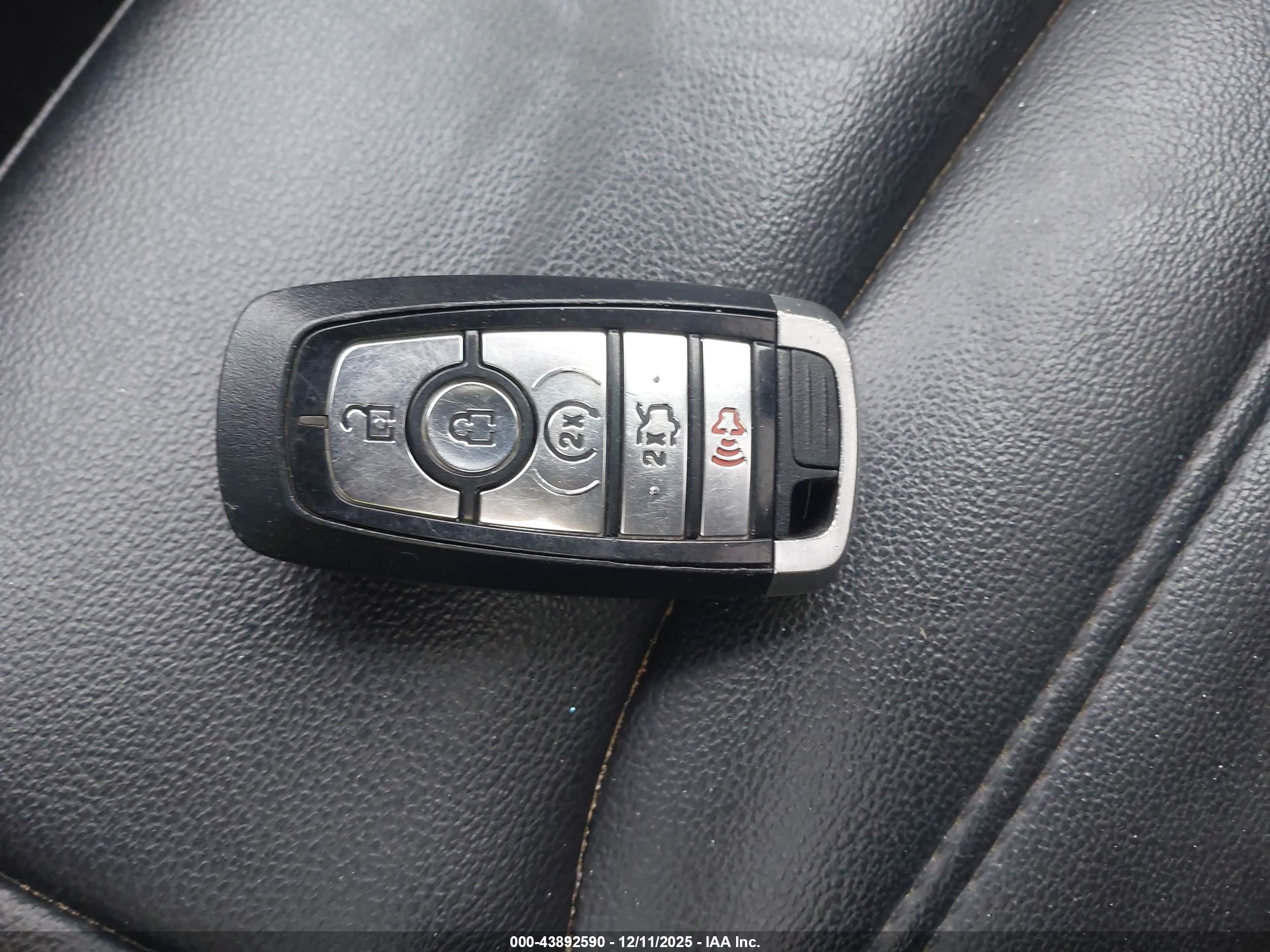 FORD EDGE image 11
