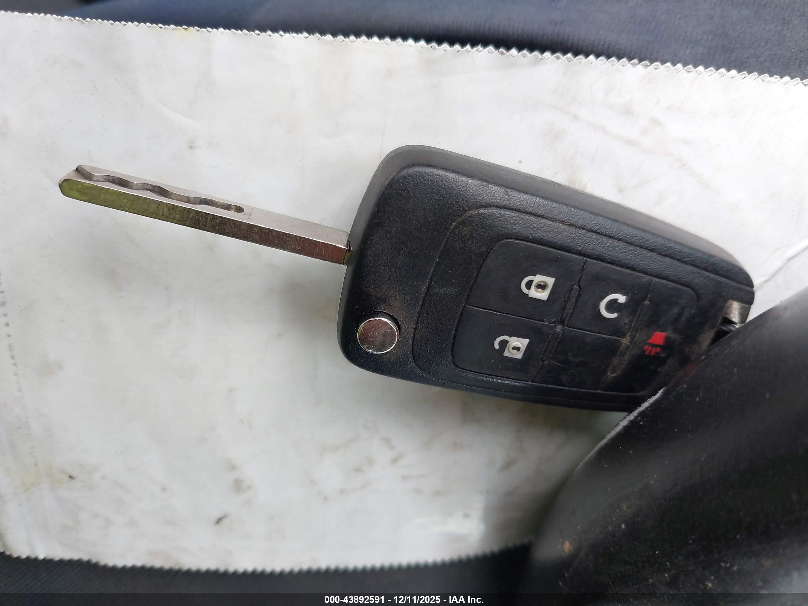 CHEVROLET EQUINOX image 11