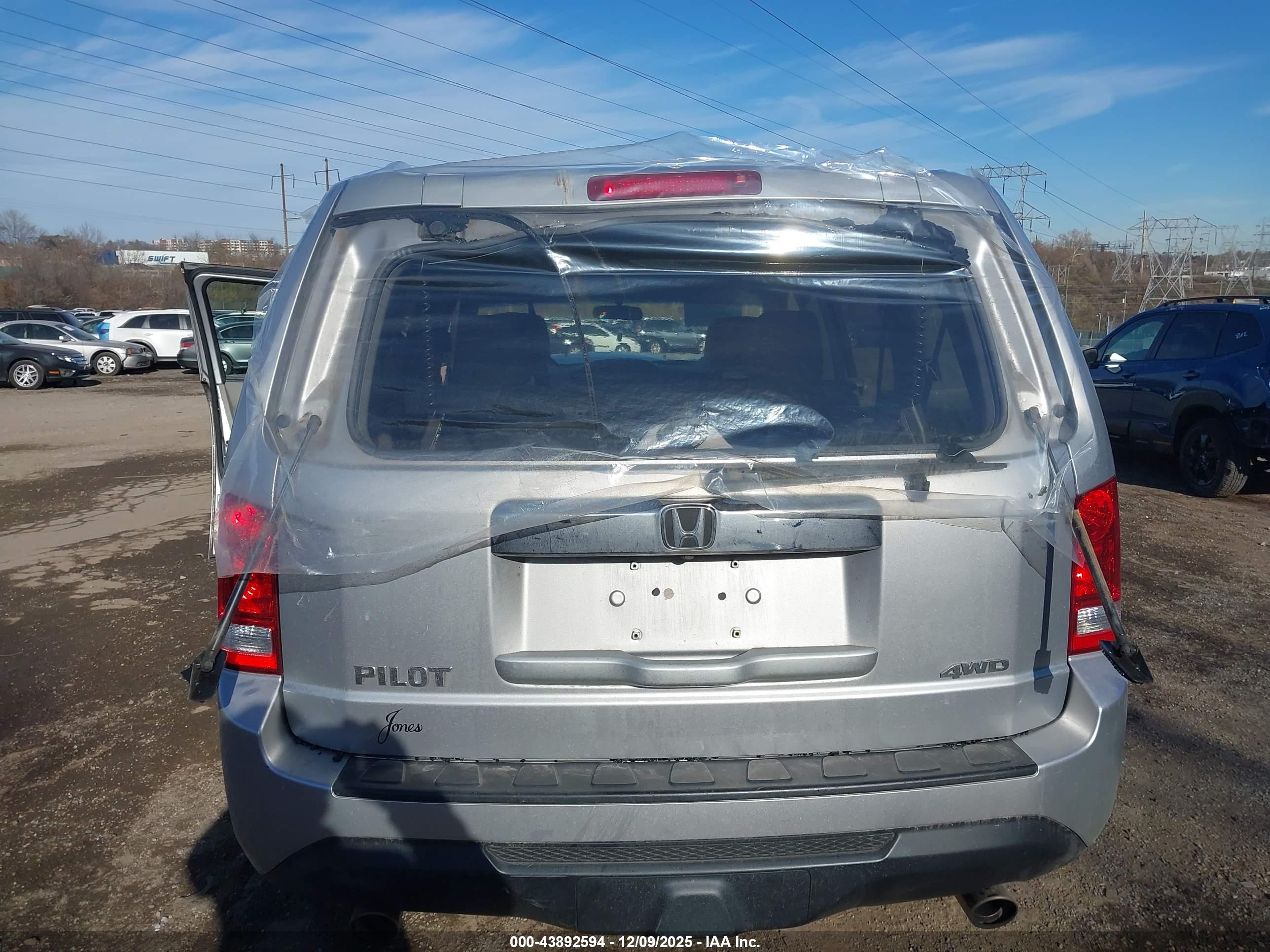 HONDA PILOT image 6