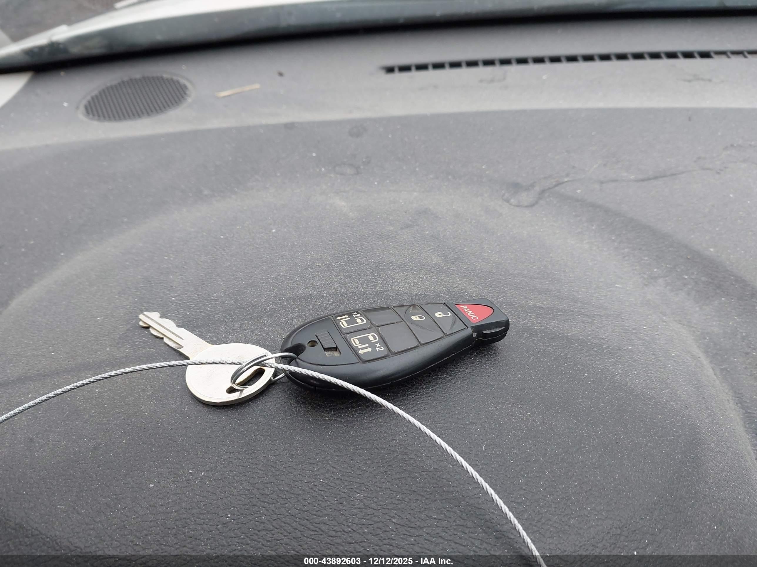 DODGE GRAND image 11