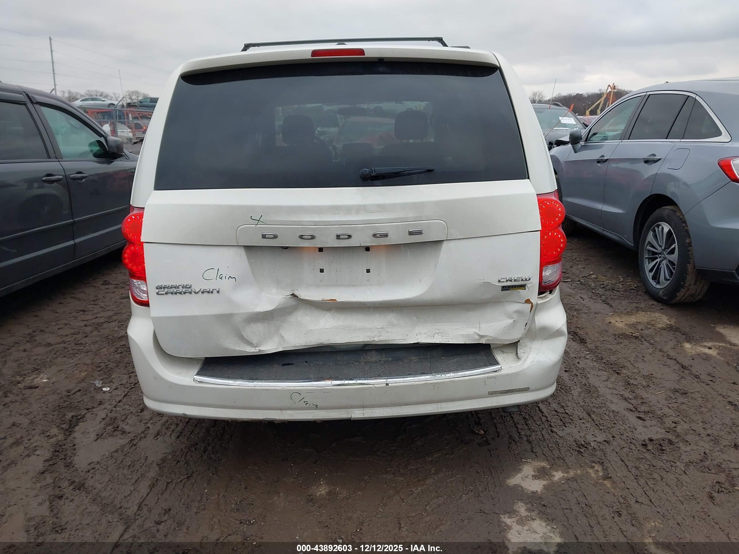 DODGE GRAND image 6