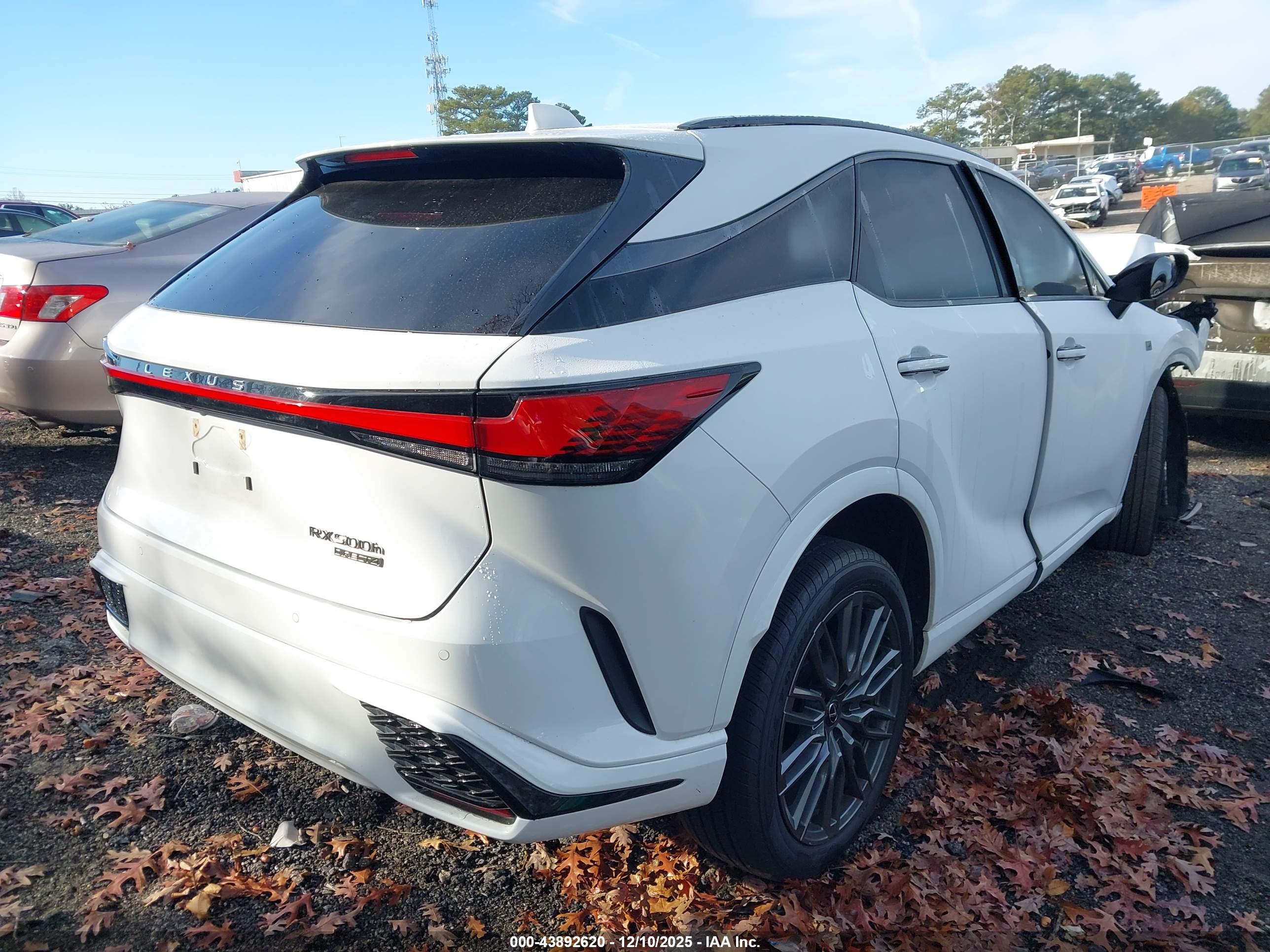 LEXUS RX image 4