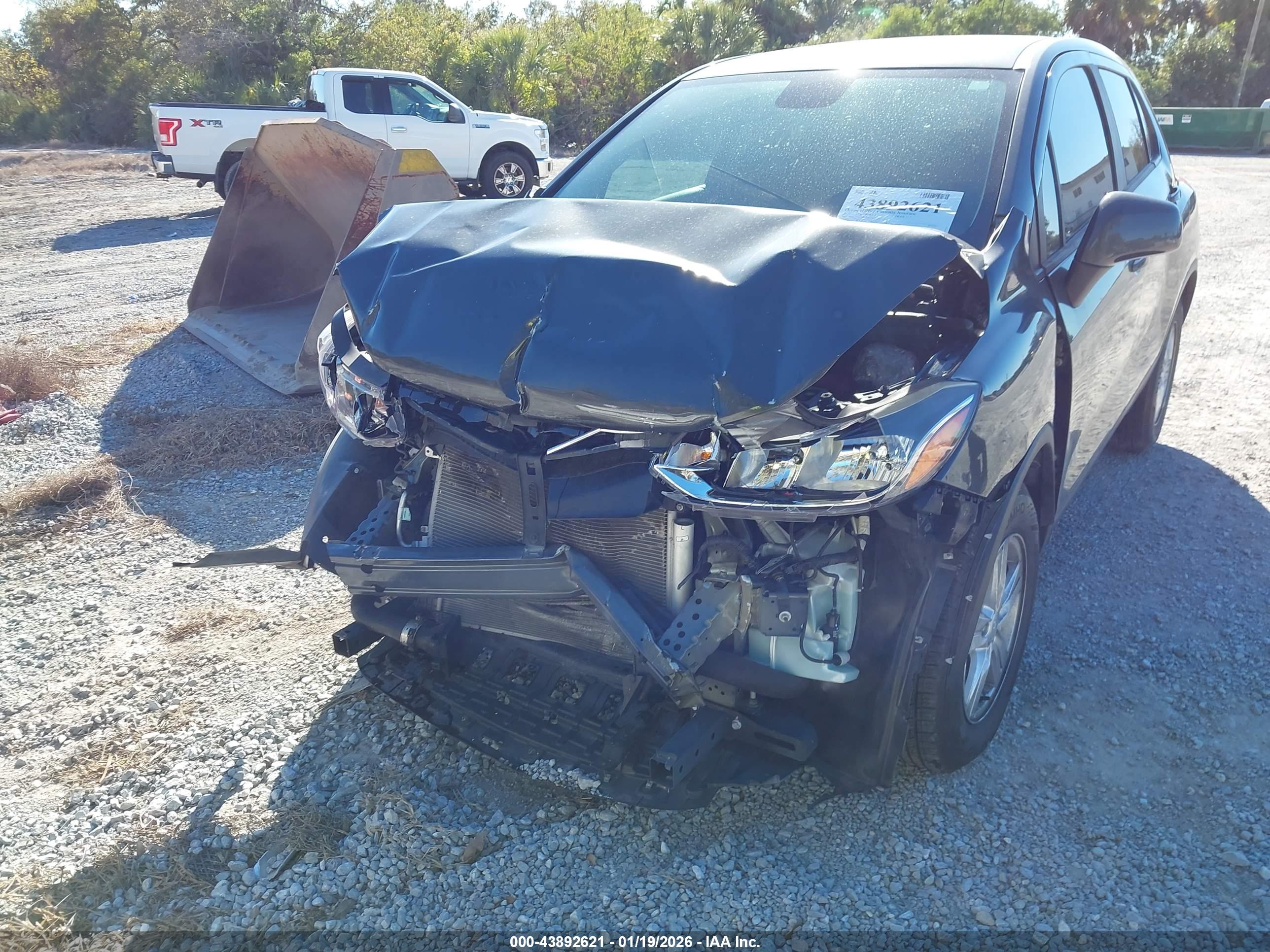 CHEVROLET TRAX image 6