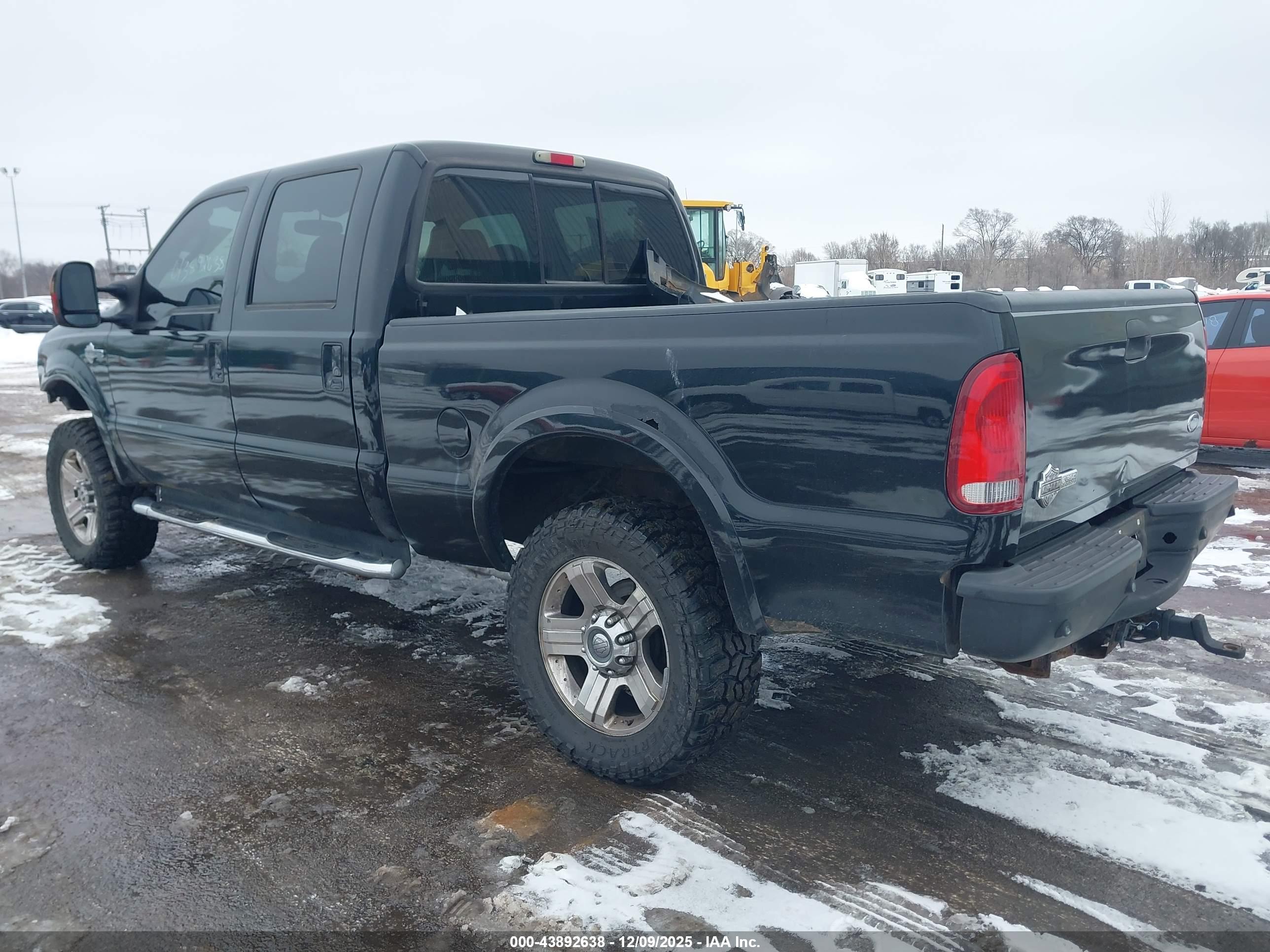 FORD F-350 image 3