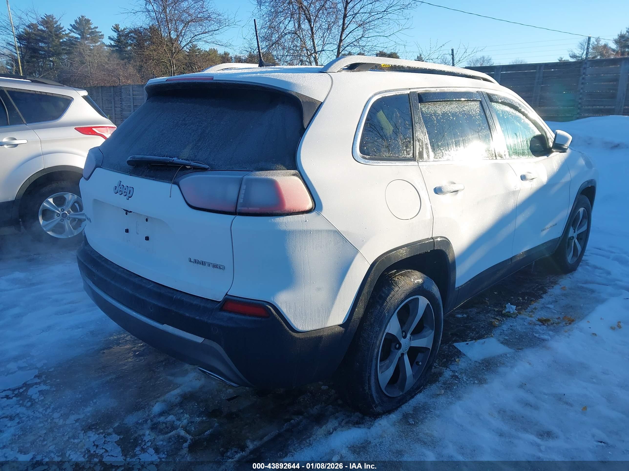 JEEP CHEROKEE image 4