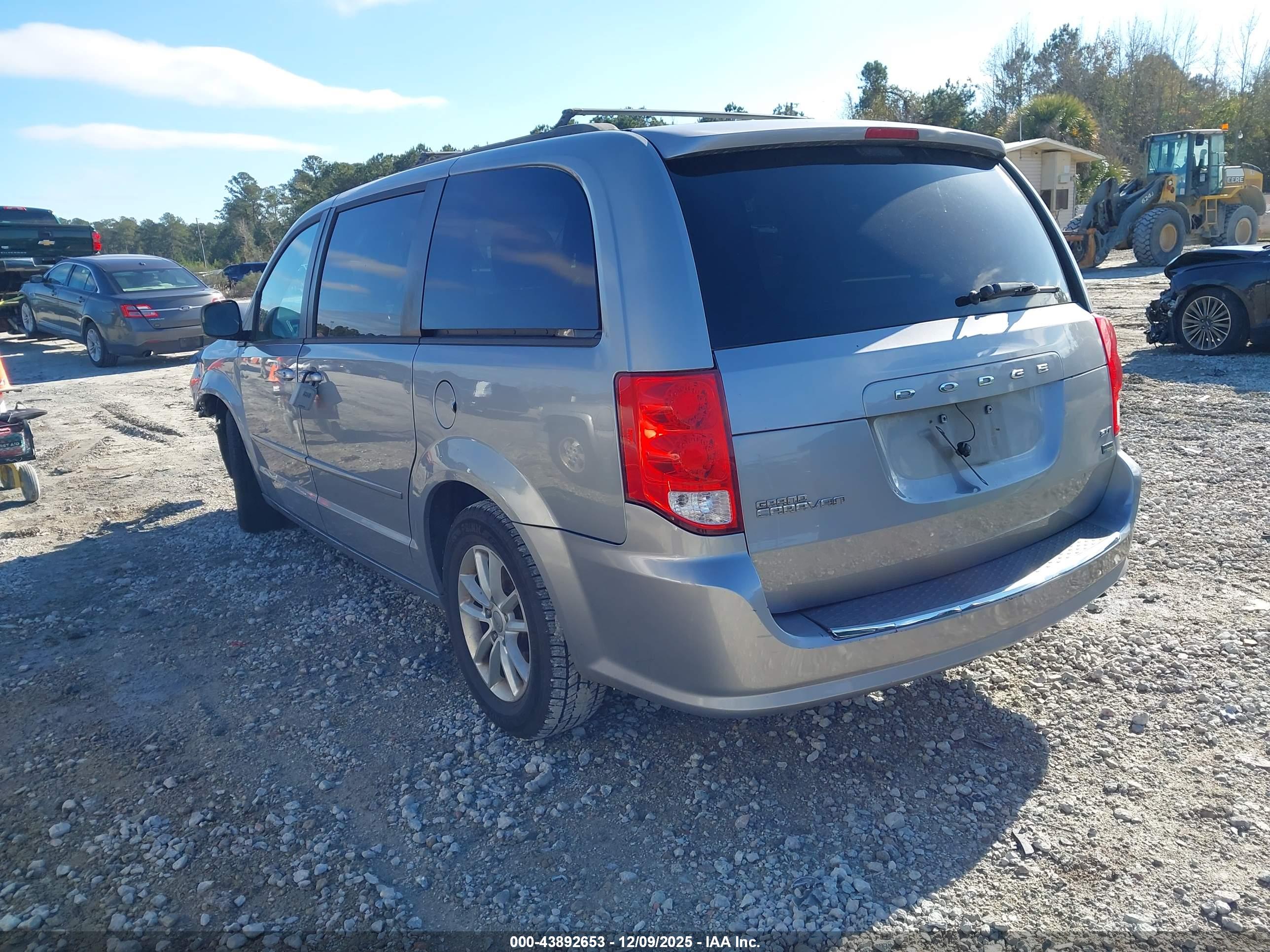 DODGE GRAND image 3