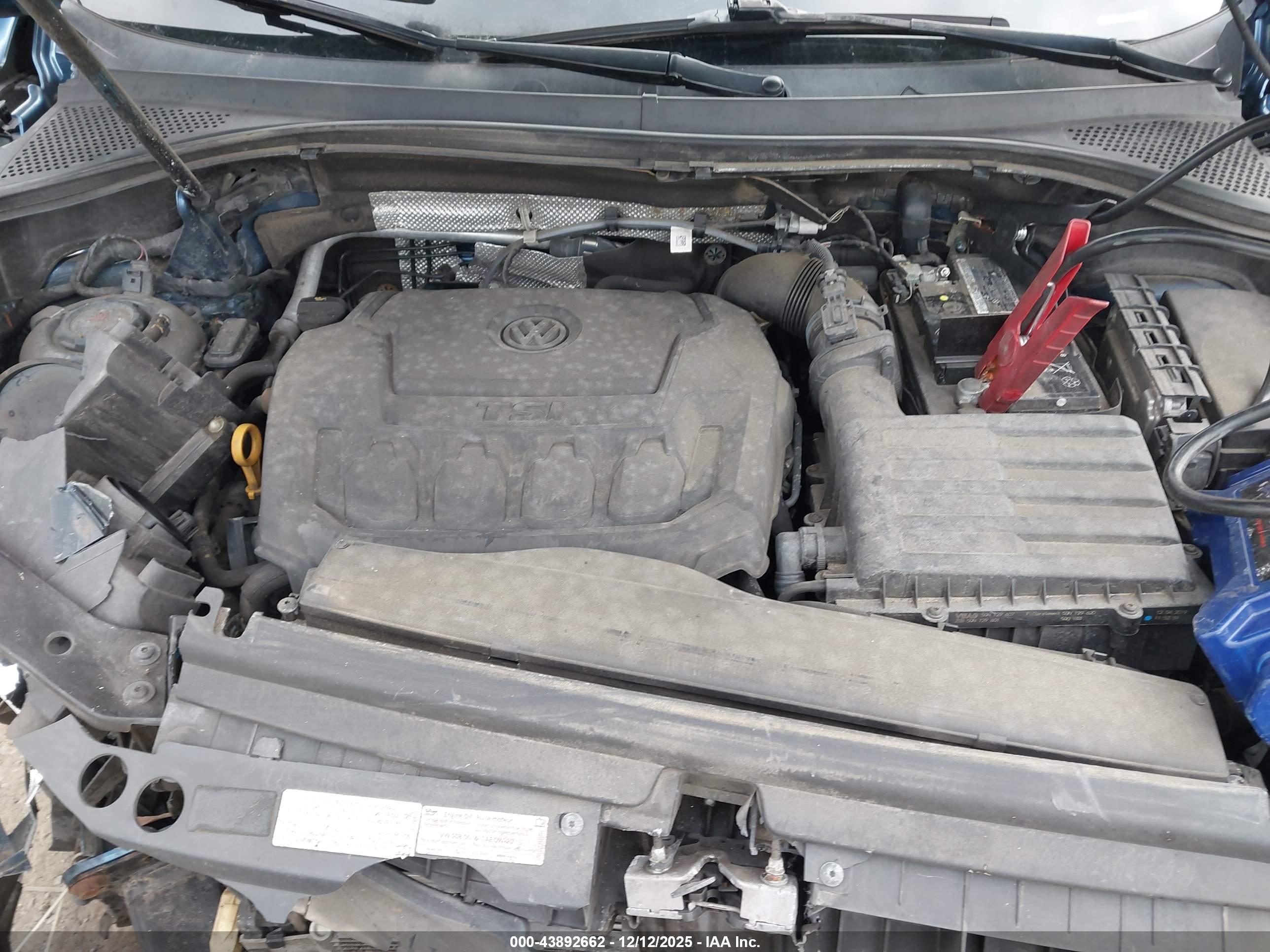 VOLKSWAGEN TIGUAN image 10