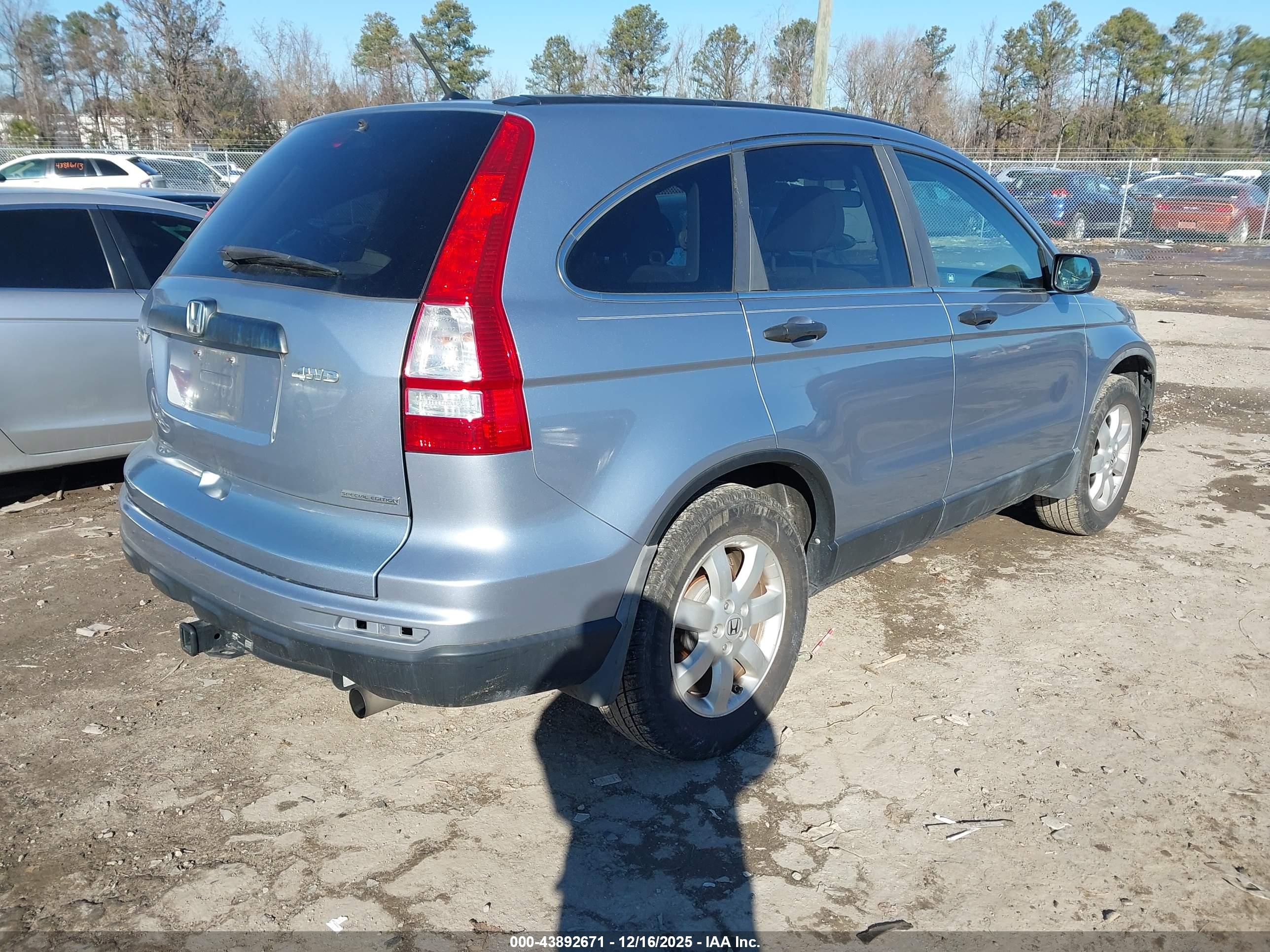 HONDA CR-V image 4