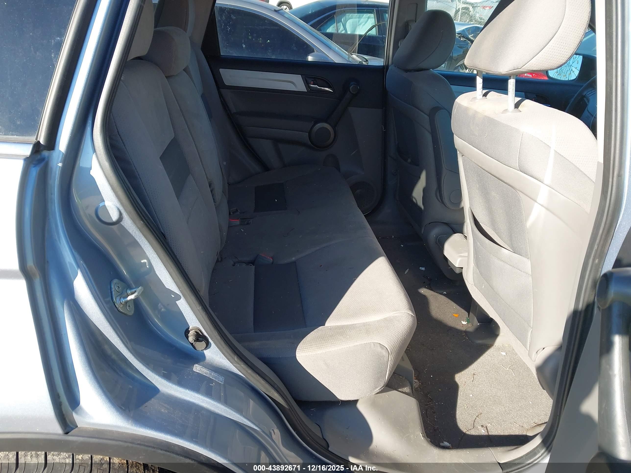 HONDA CR-V image 8