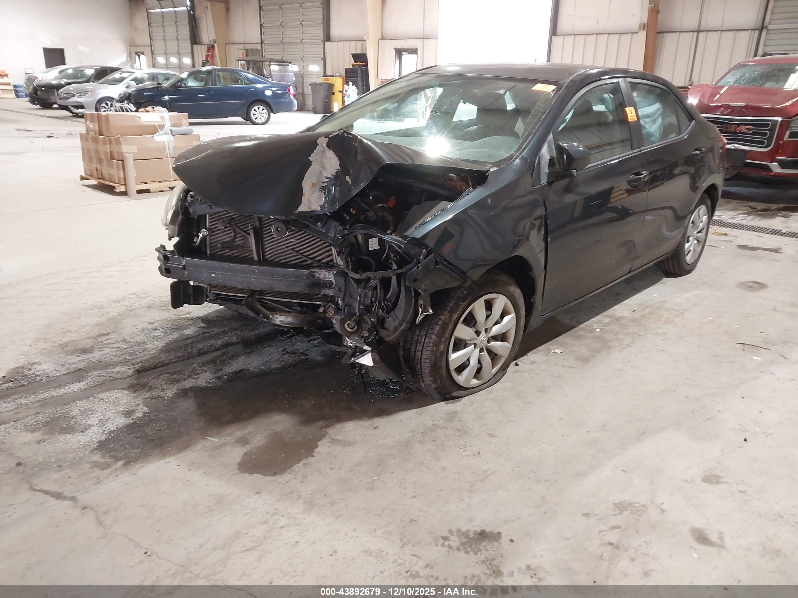 TOYOTA COROLLA image 2