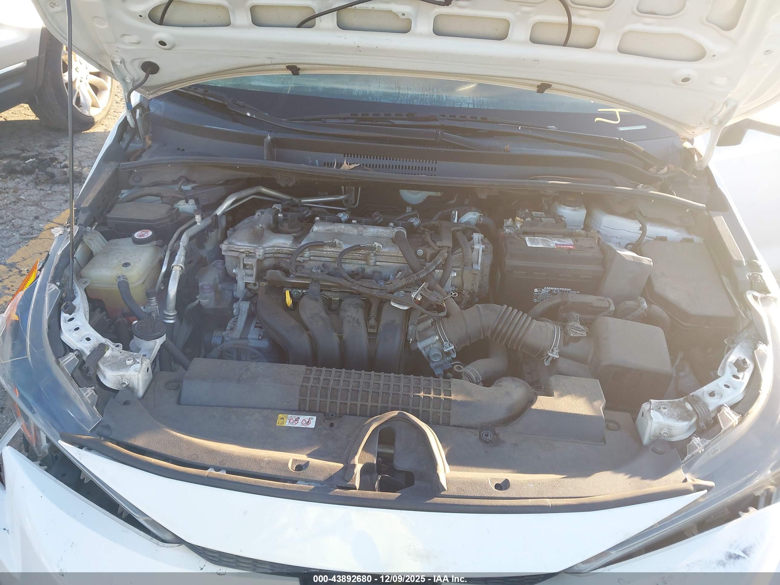 TOYOTA COROLLA image 10