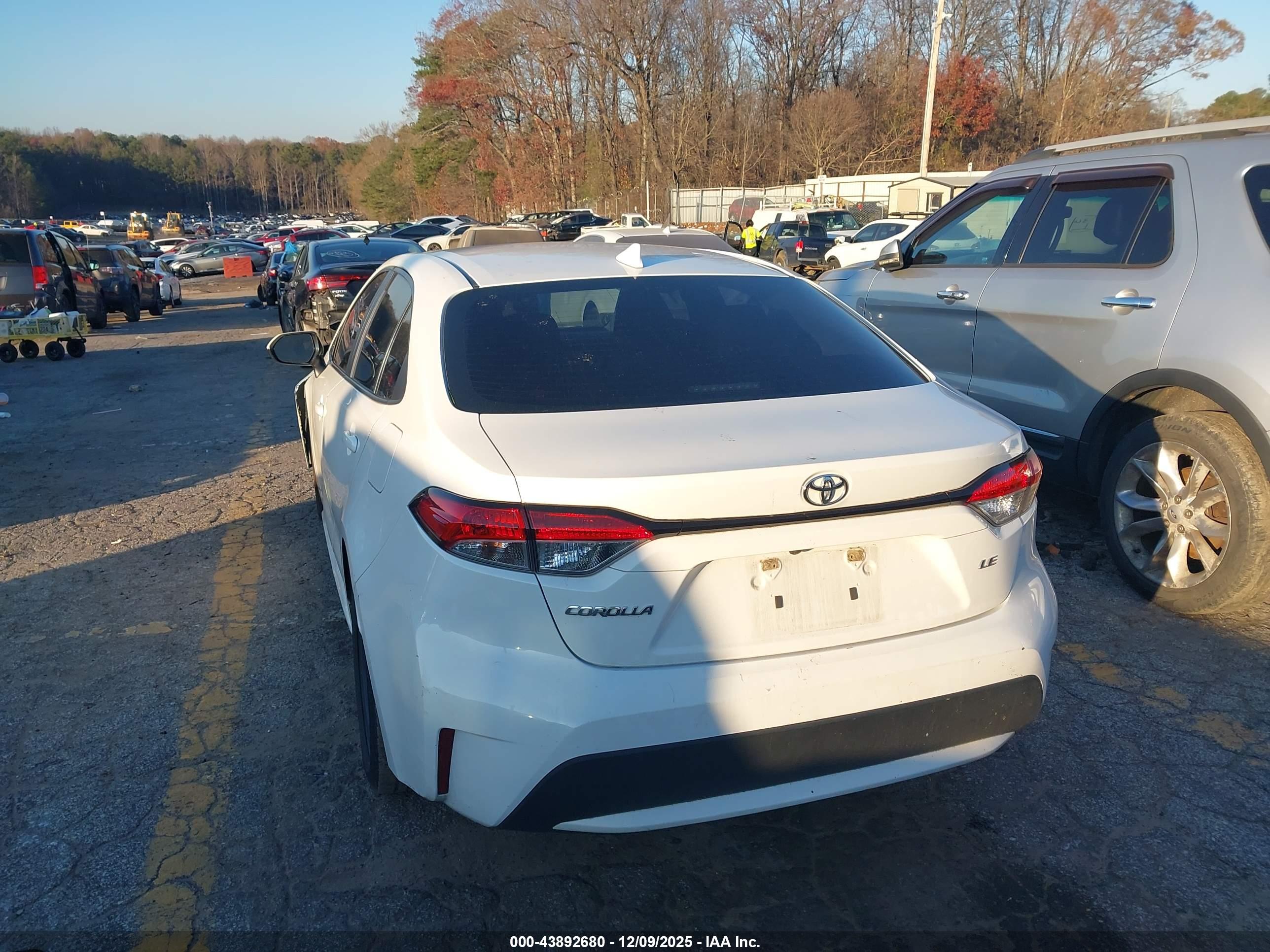 TOYOTA COROLLA image 3