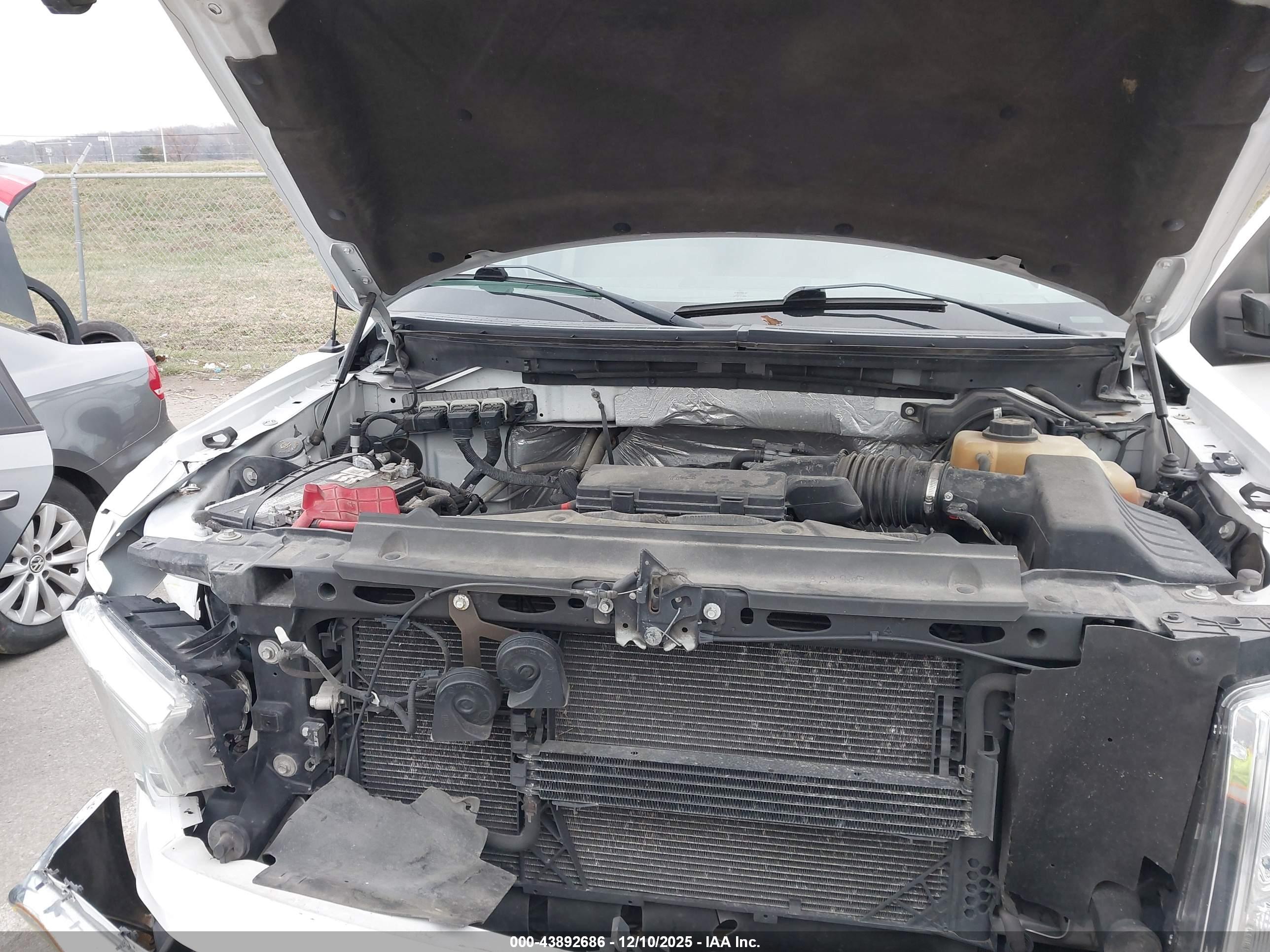FORD F-150 image 10