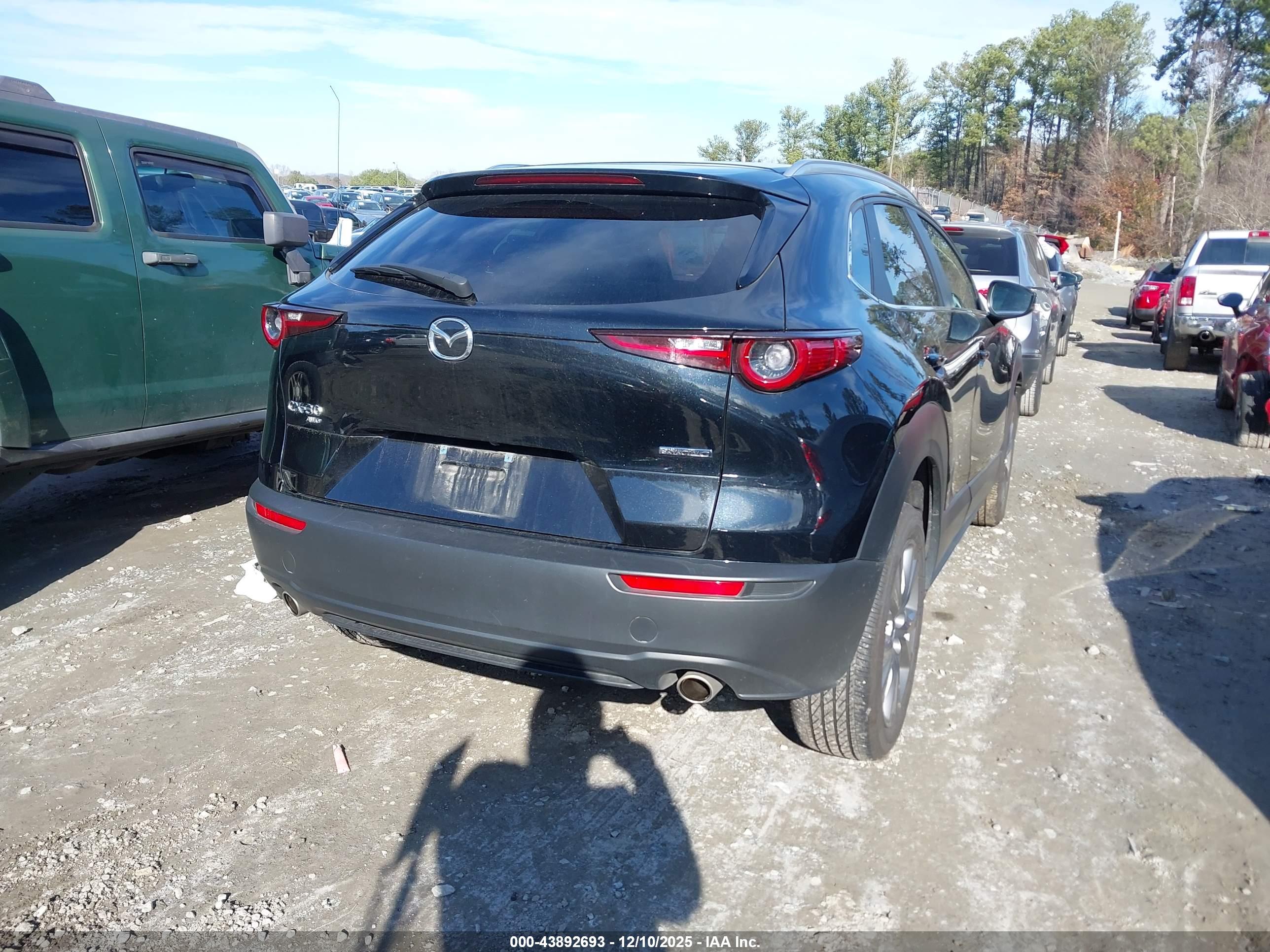 MAZDA CX-30 image 4