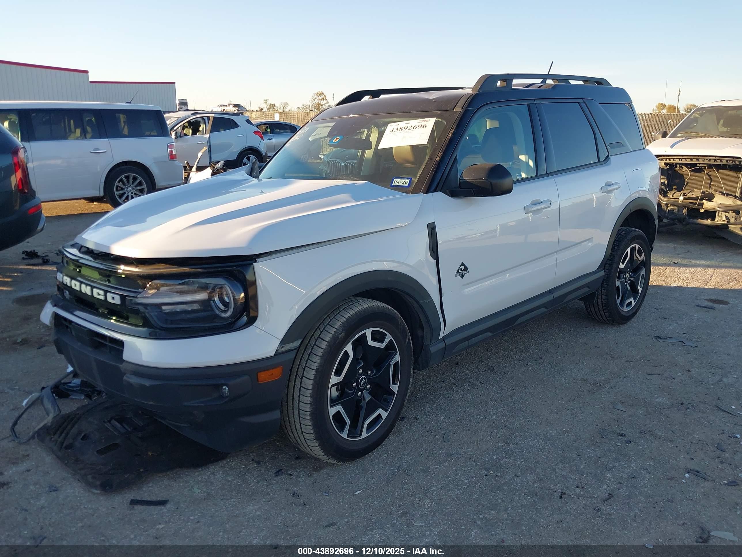 FORD BRONCO image 2