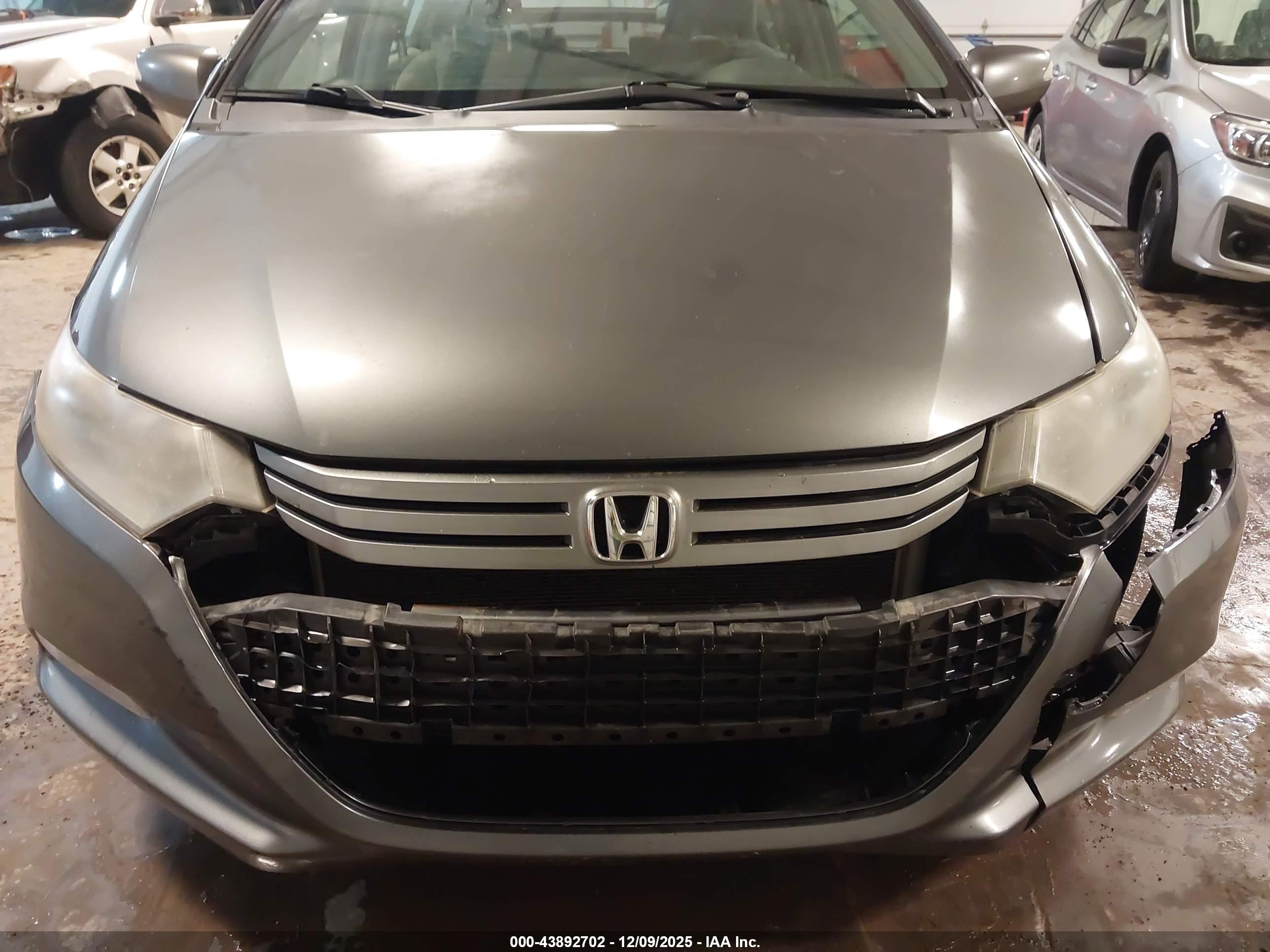 HONDA INSIGHT image 6
