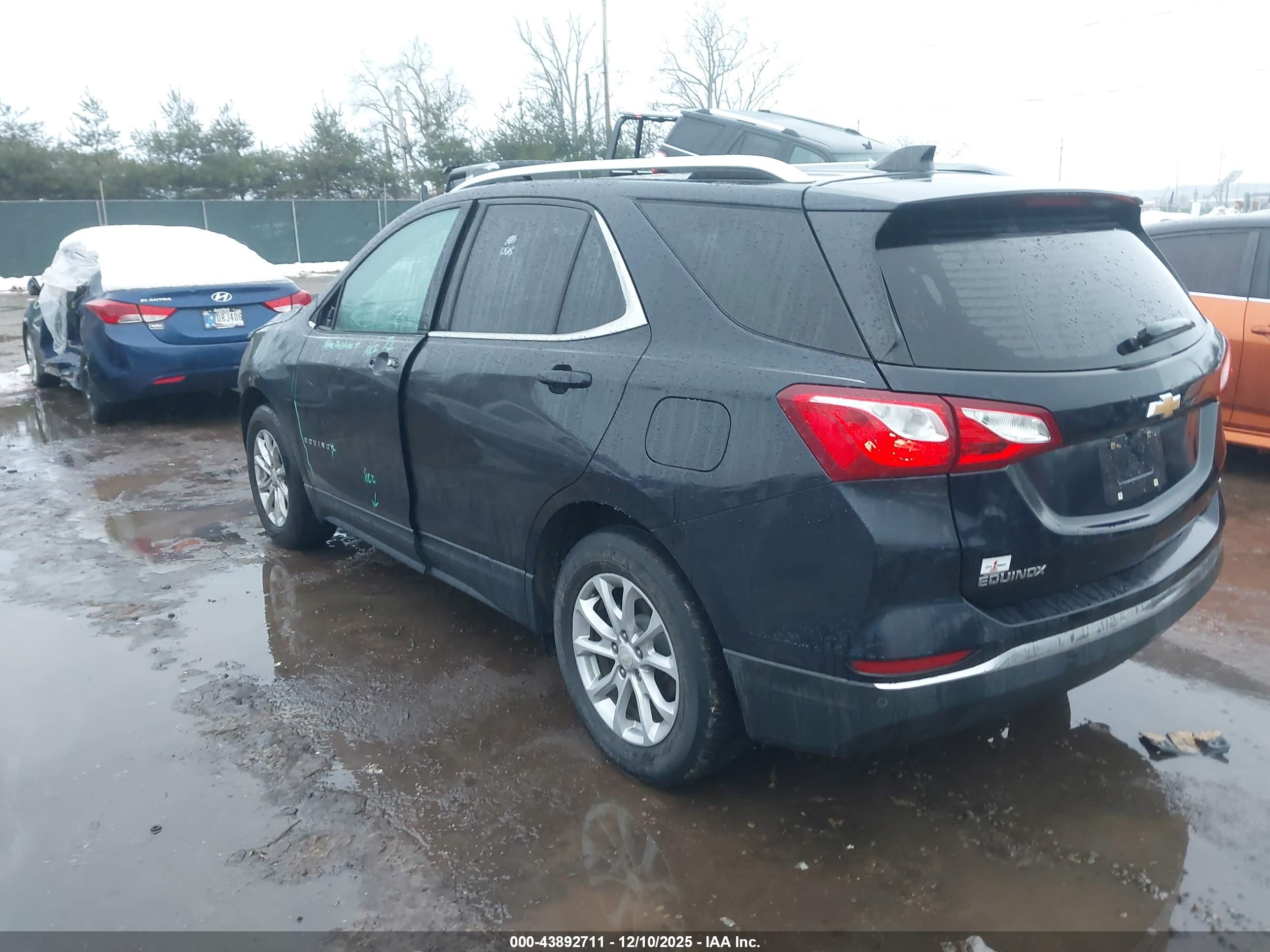 CHEVROLET EQUINOX image 3
