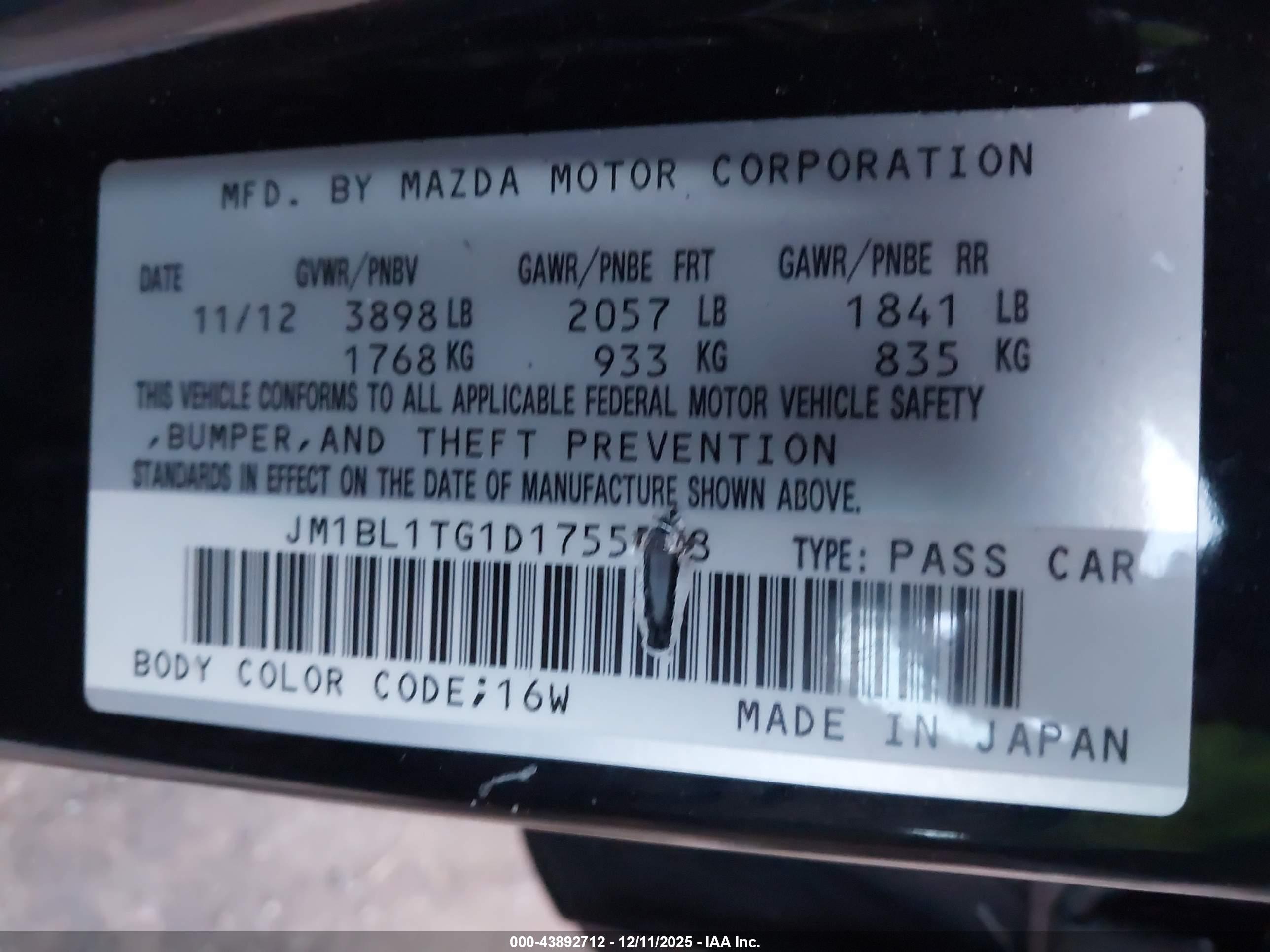 MAZDA MAZDA3 image 9