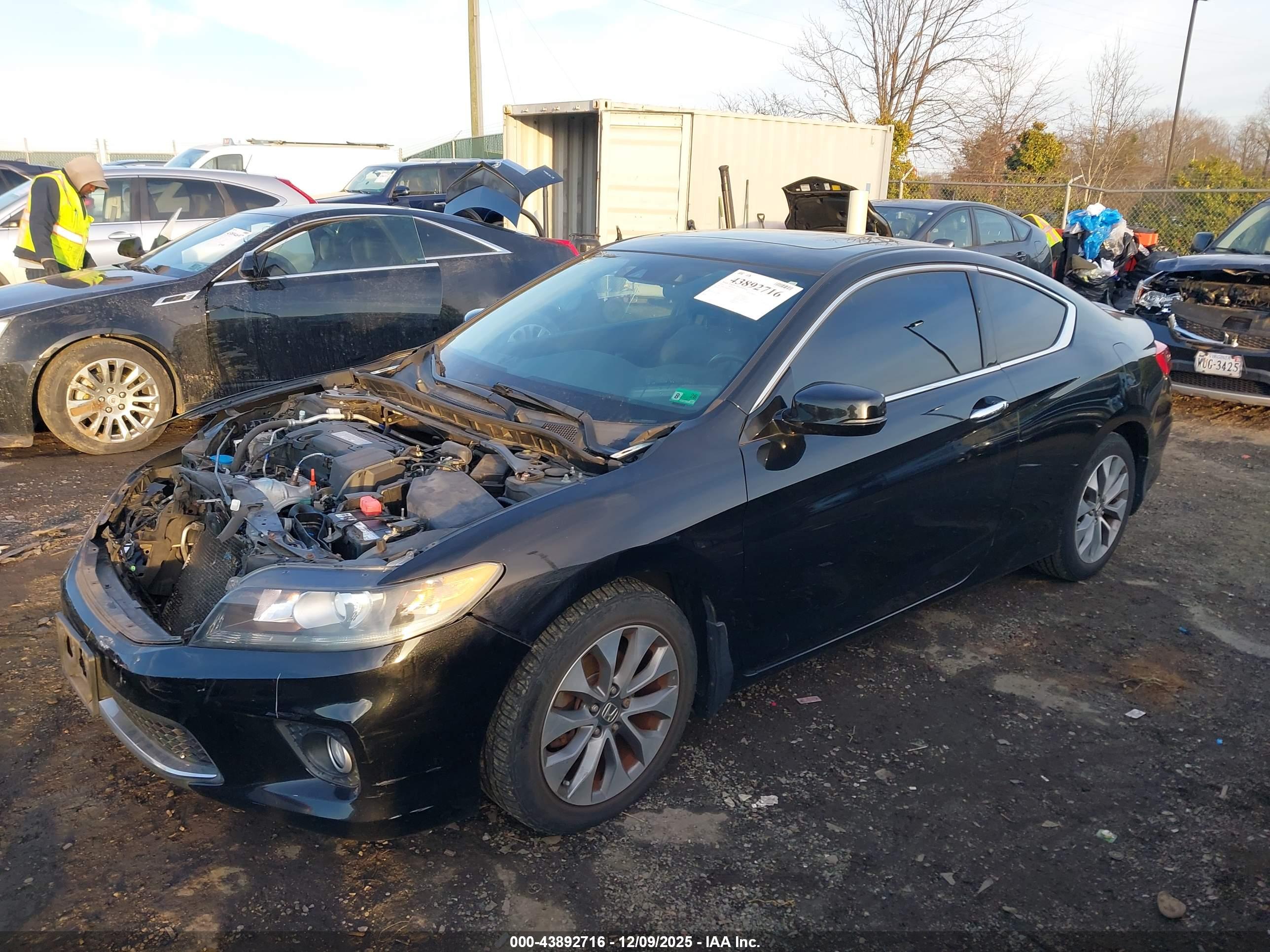 HONDA ACCORD image 2