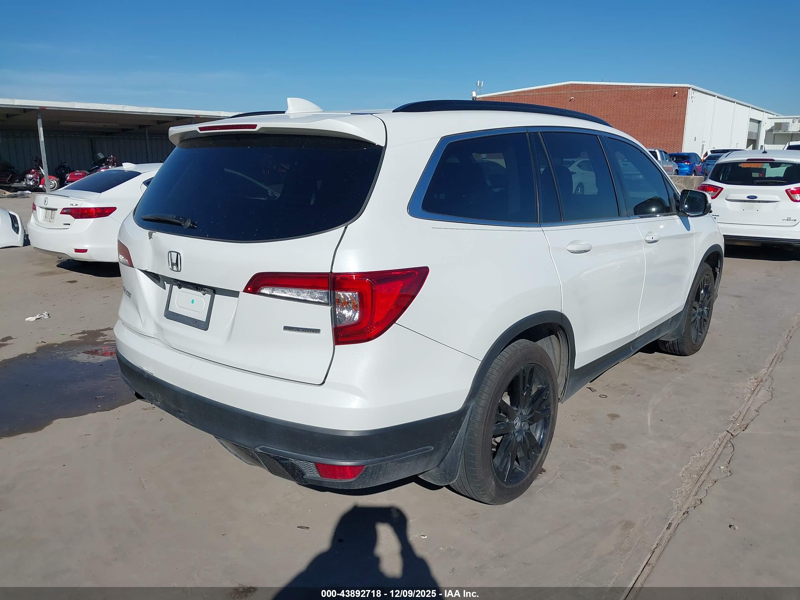 HONDA PILOT image 4