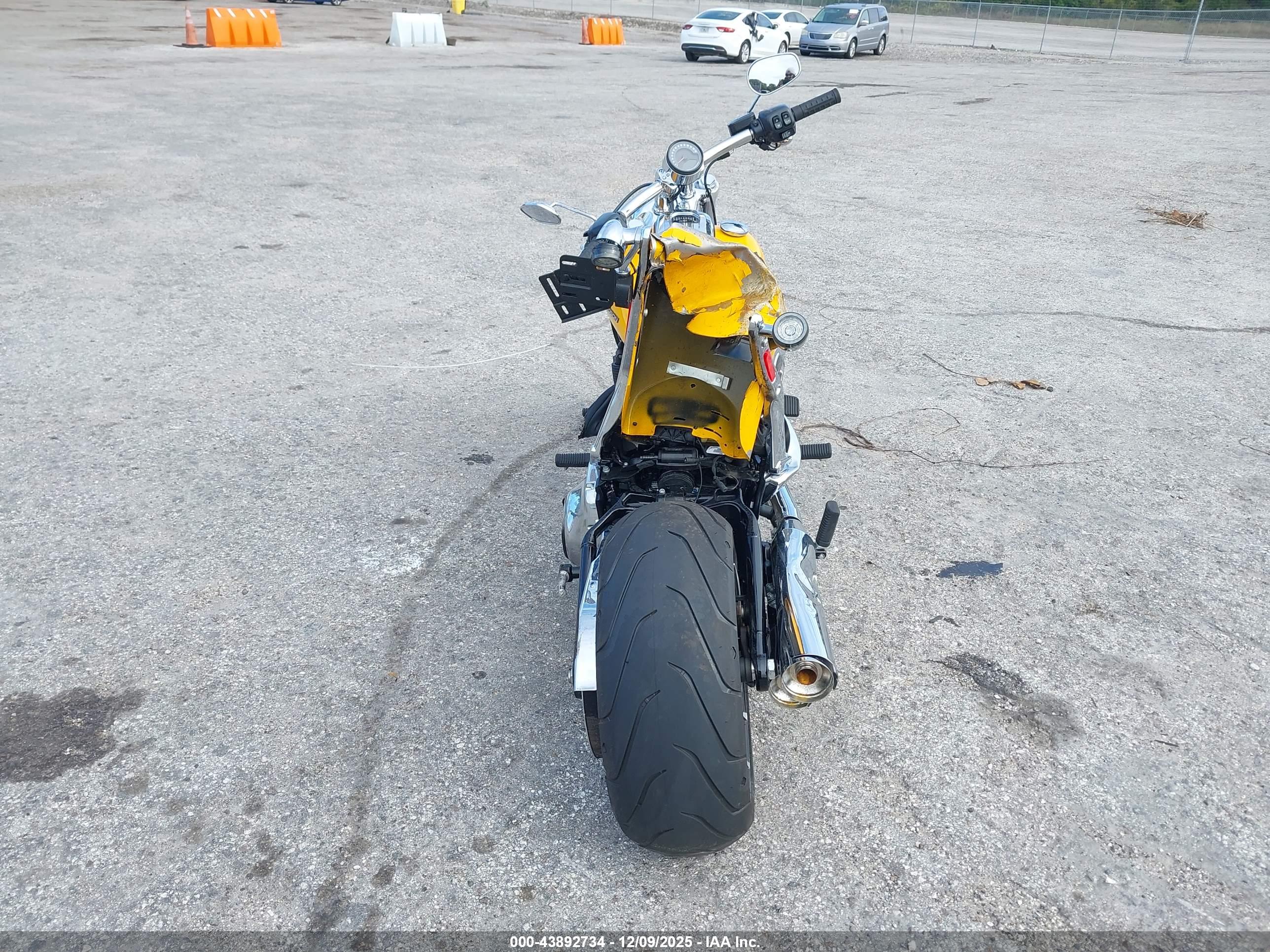 HARLEY-DAVIDSON FXBR image 6