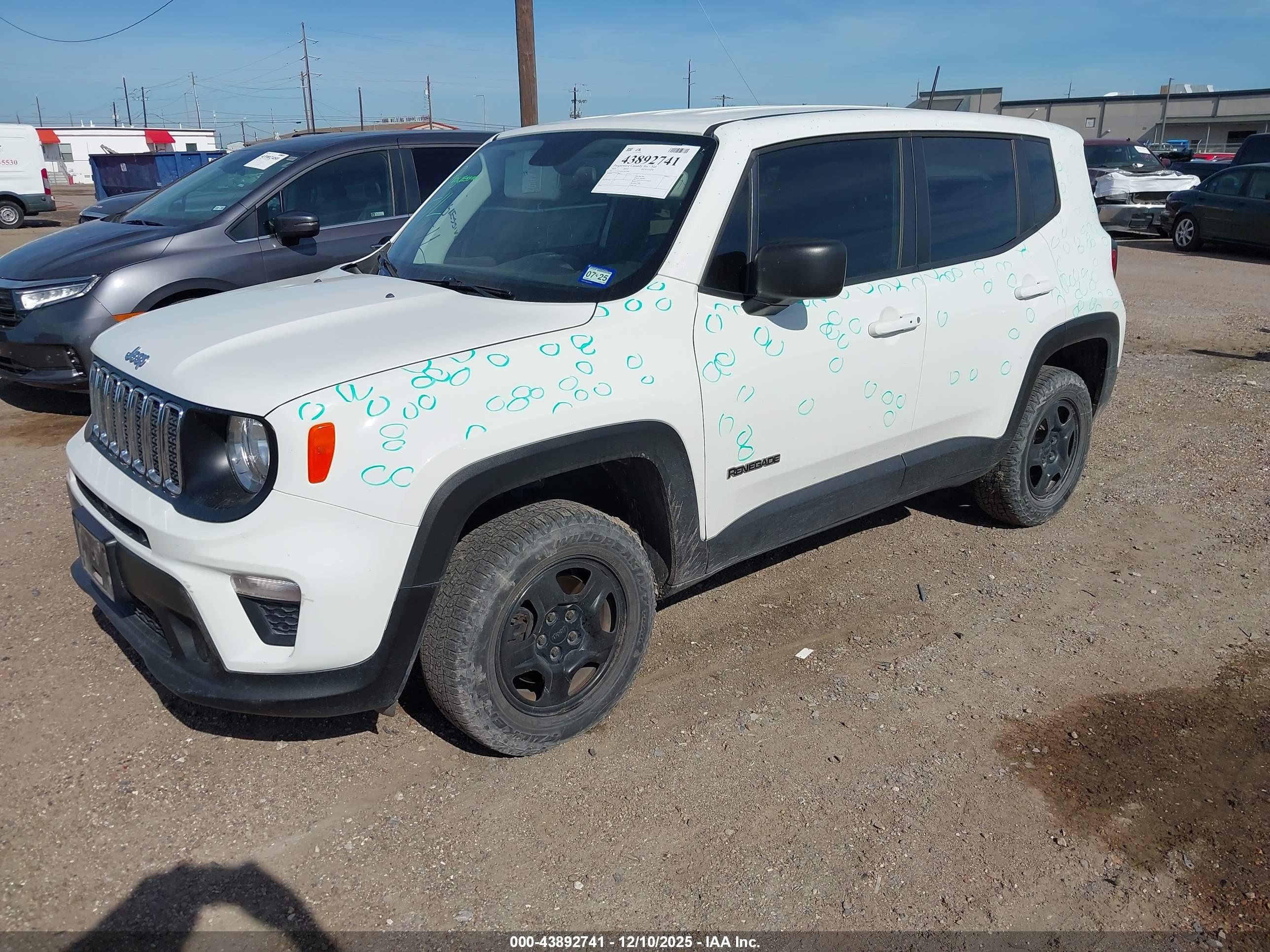JEEP RENEGADE image 2