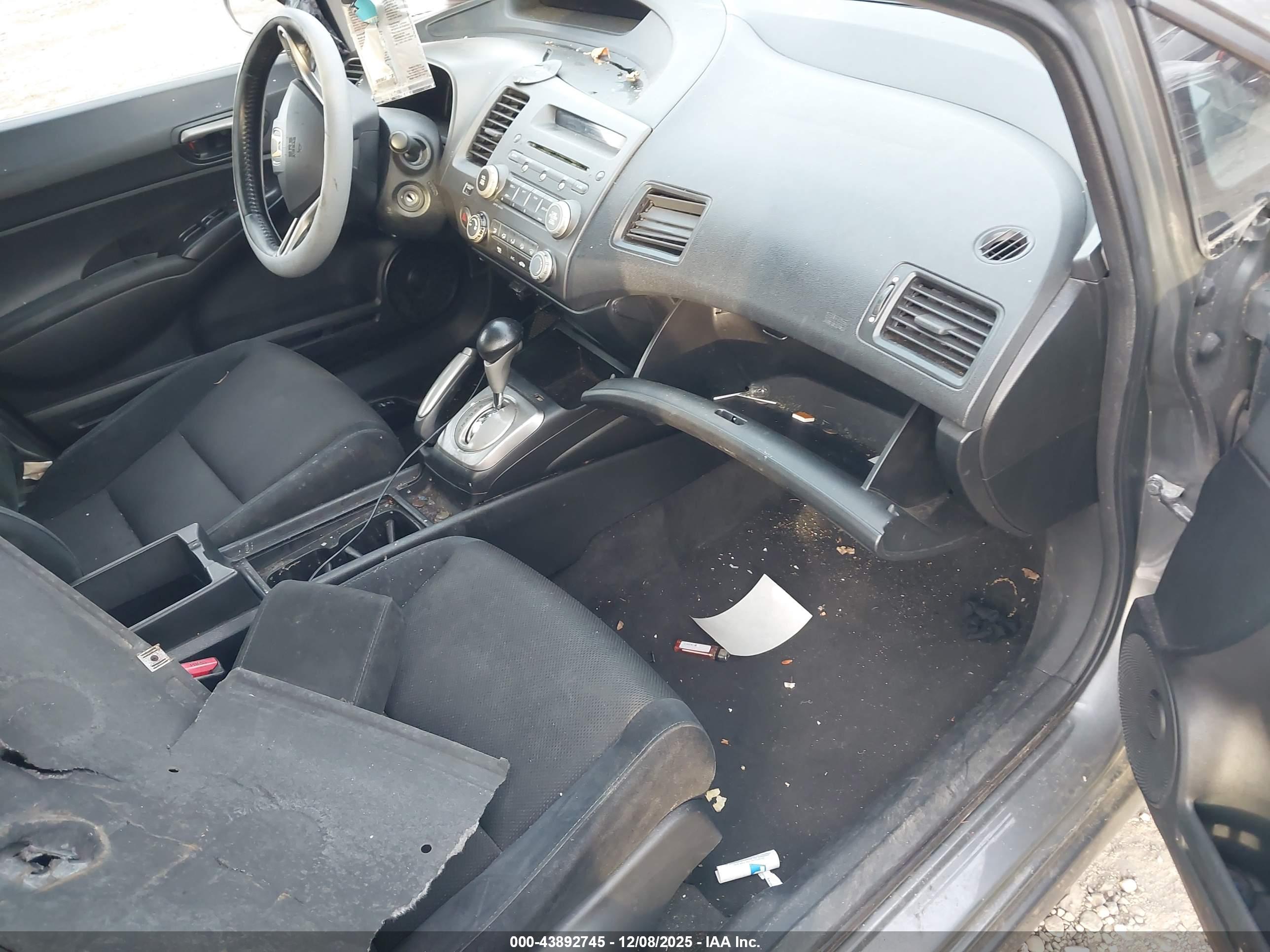 HONDA CIVIC image 5