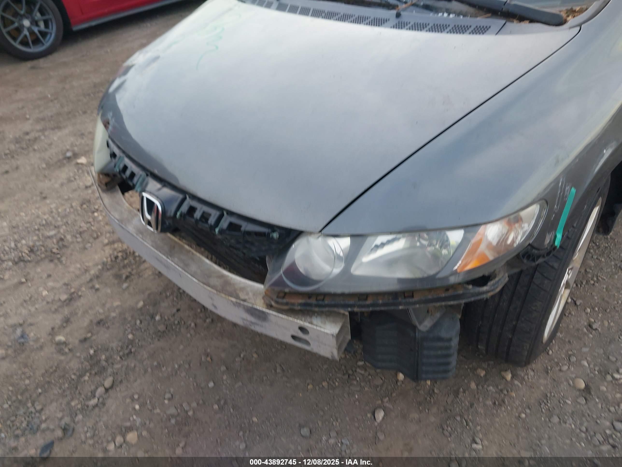 HONDA CIVIC image 6