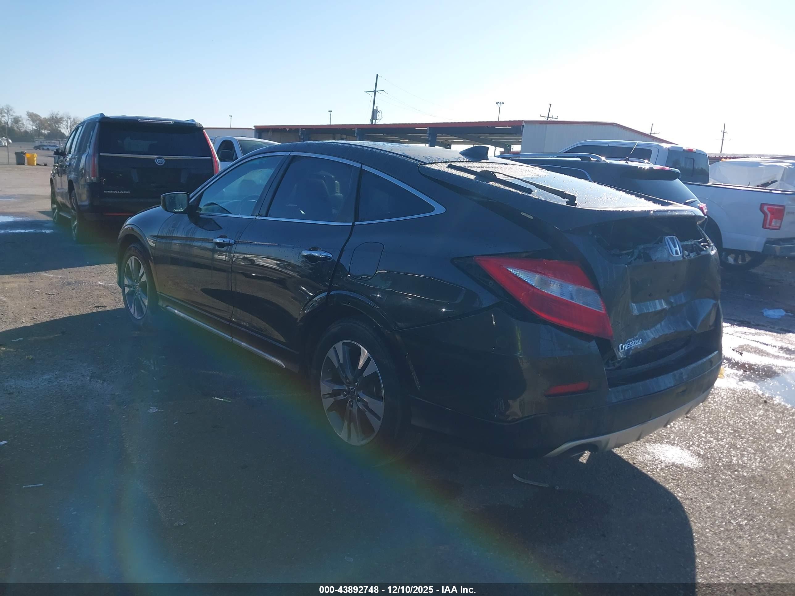 HONDA CROSSTOUR image 3