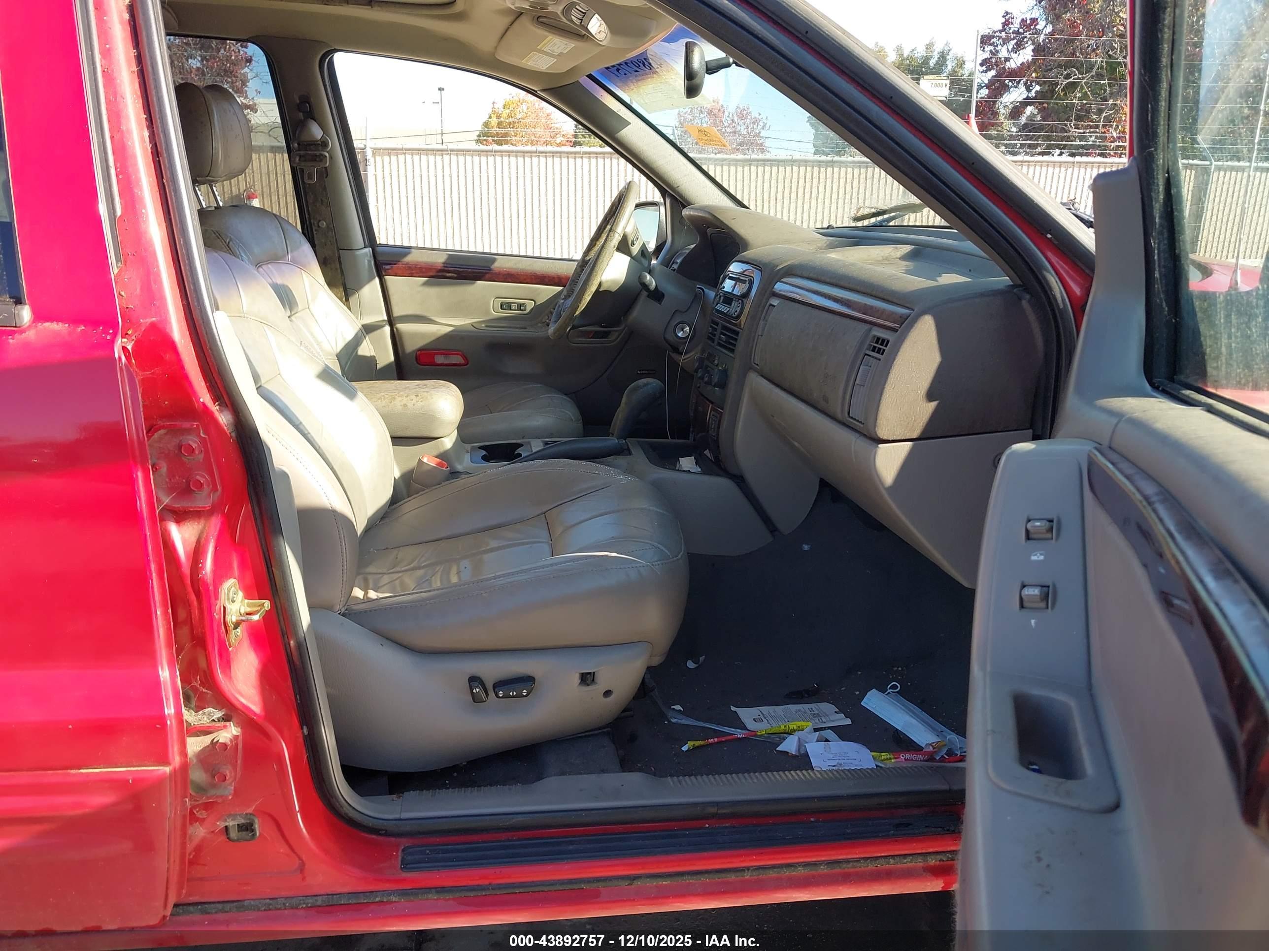 JEEP GRAND image 5