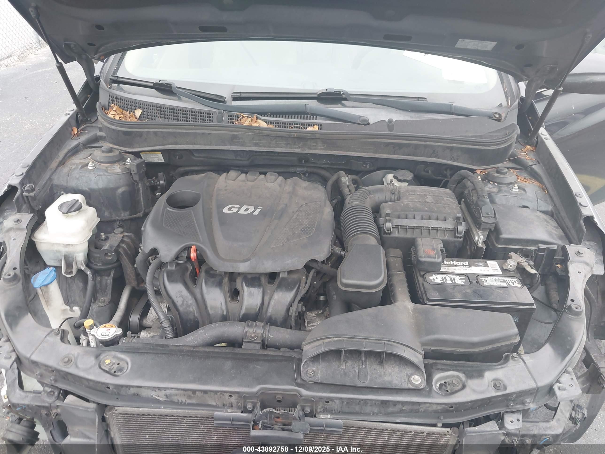 HYUNDAI SONATA image 10