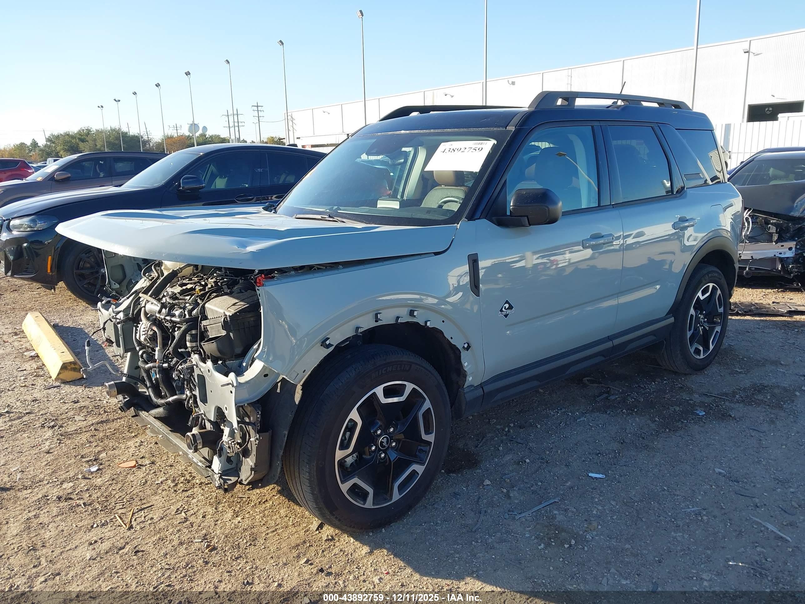 FORD BRONCO image 2