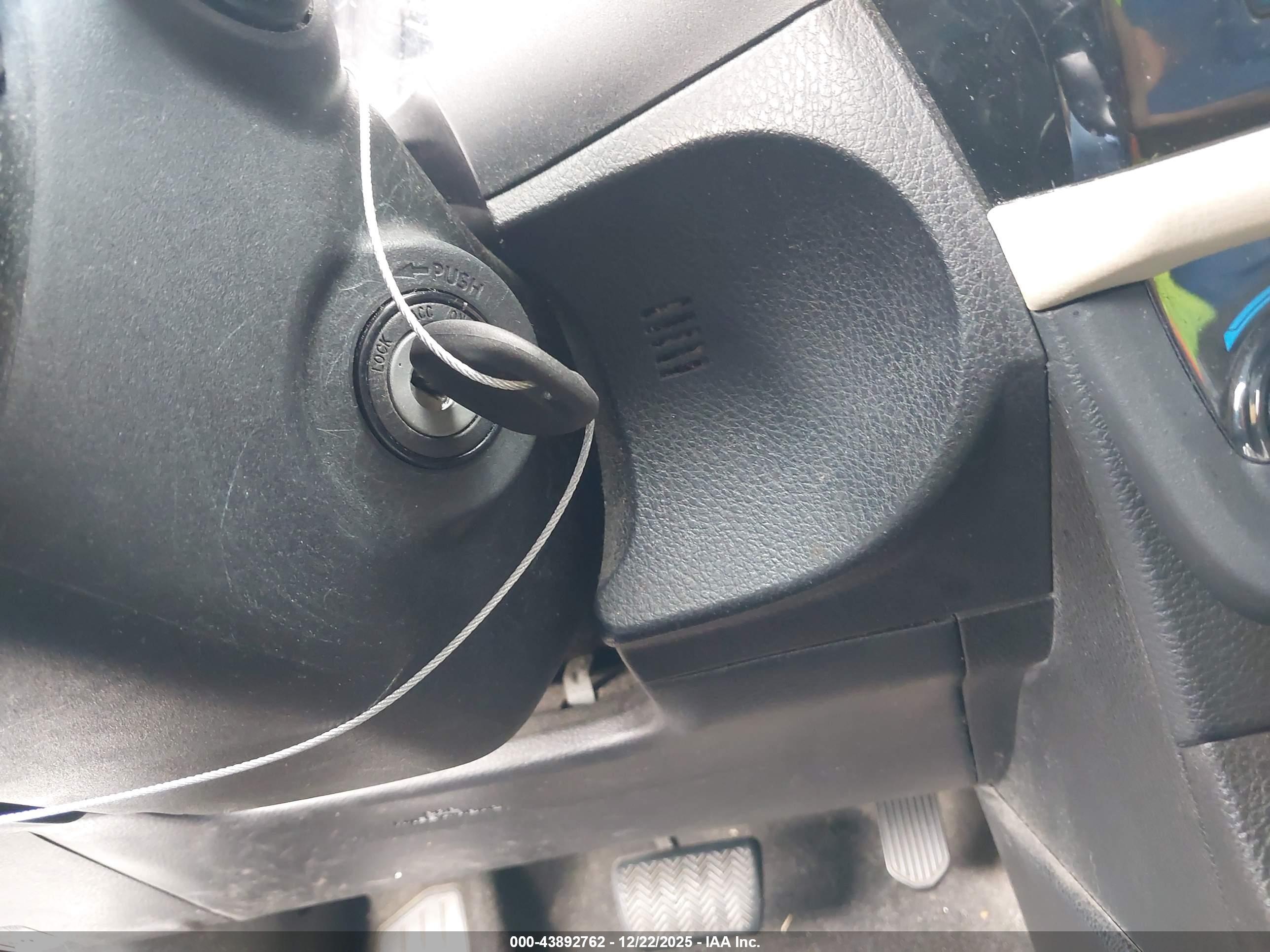 TOYOTA COROLLA image 11