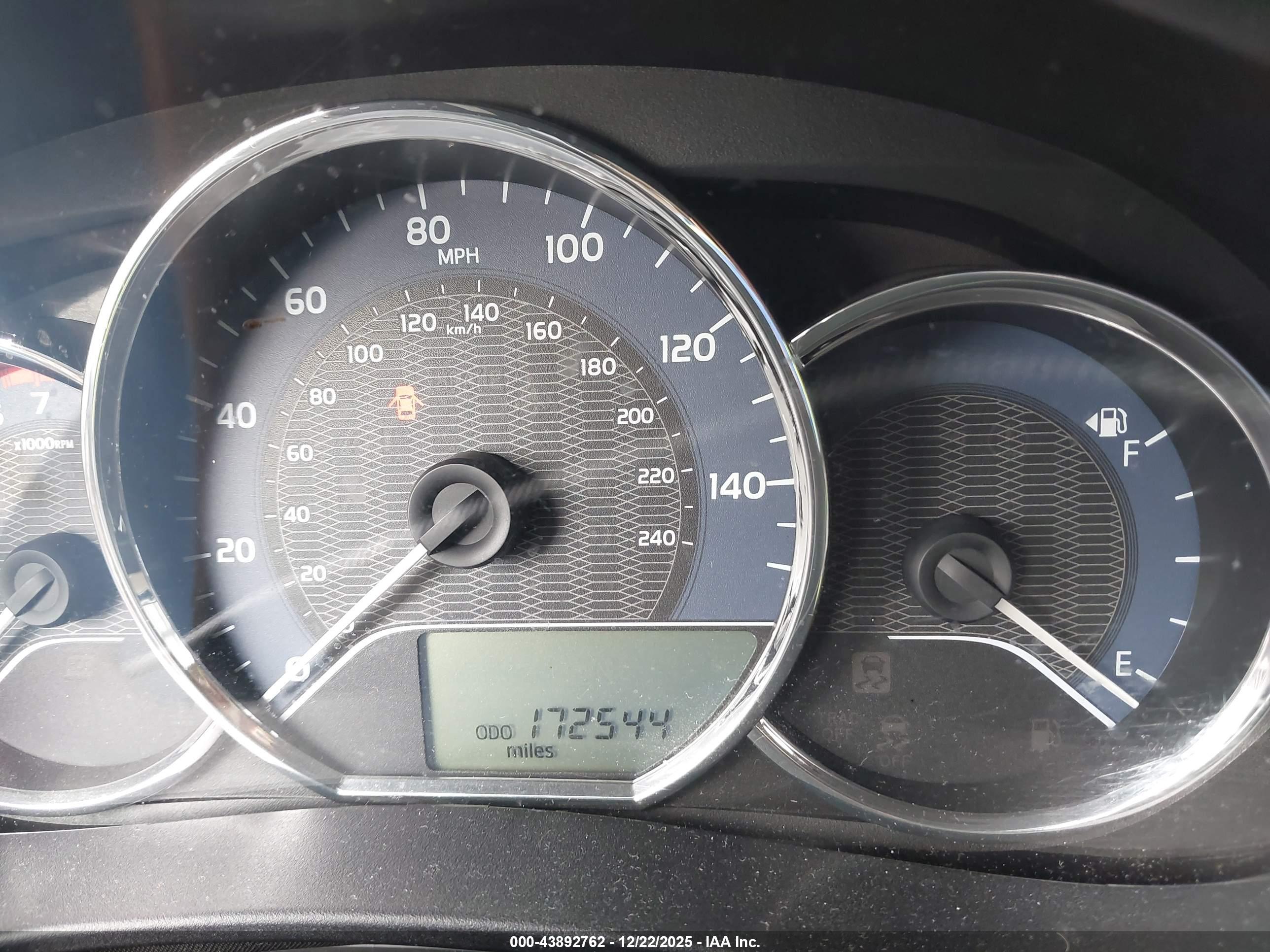 TOYOTA COROLLA image 7