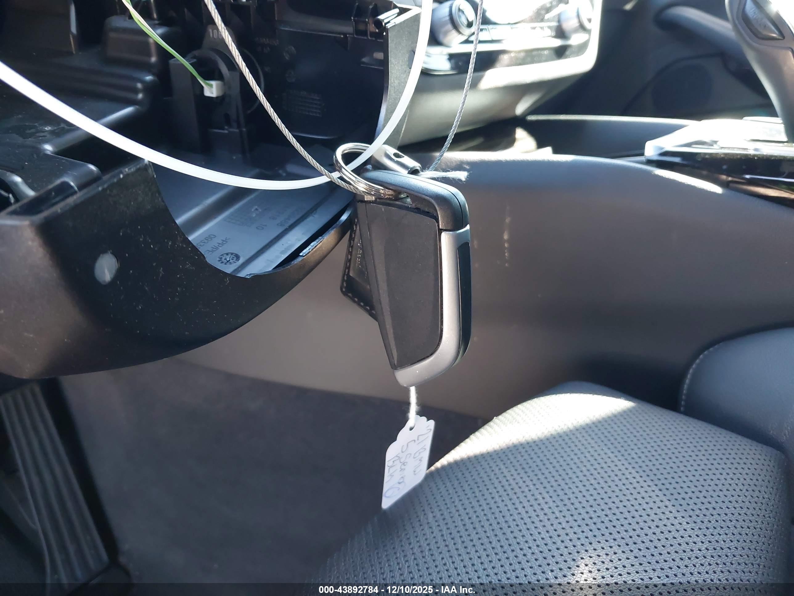 BMW 530I image 11