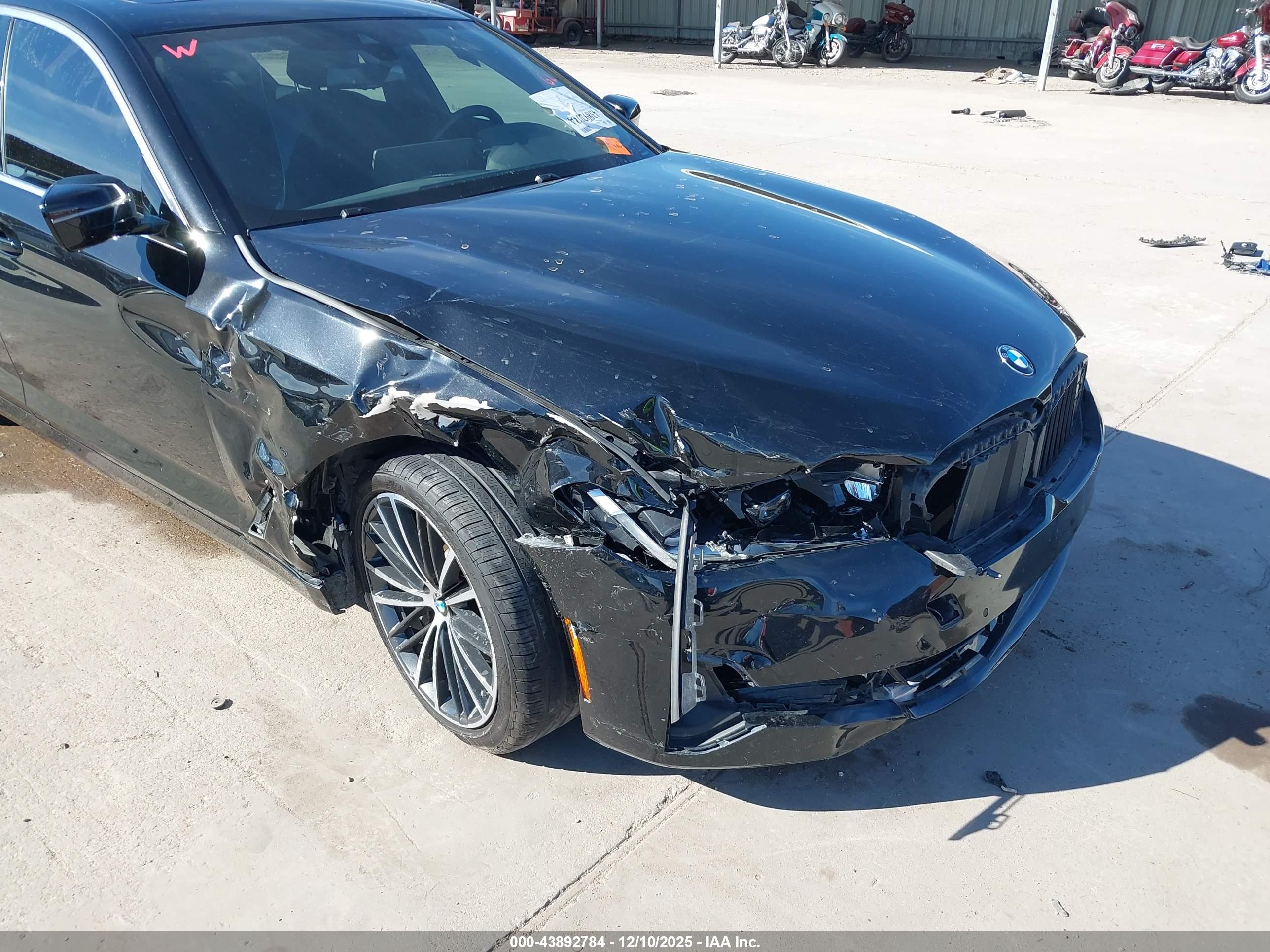 BMW 530I image 6