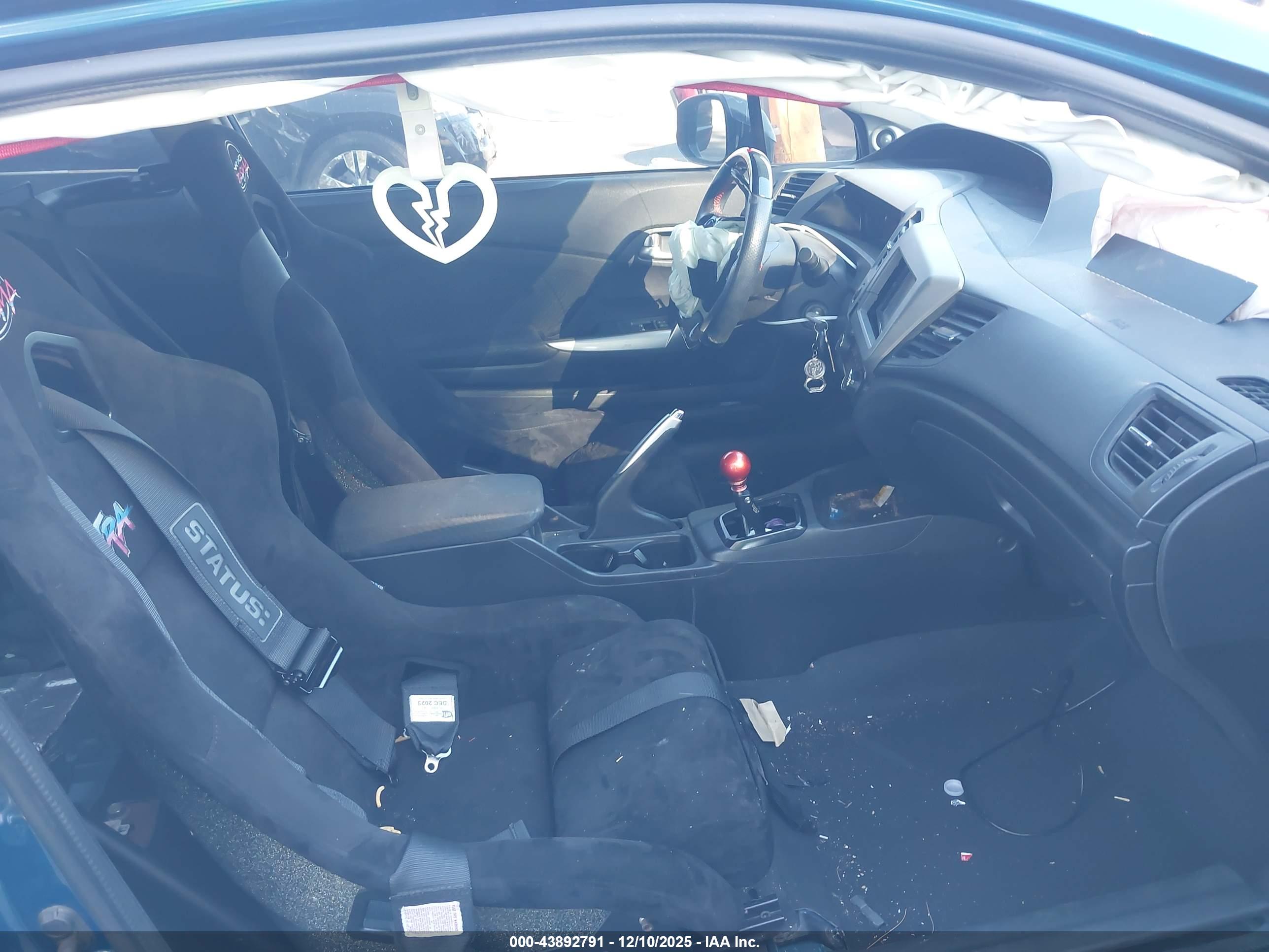 HONDA CIVIC image 5