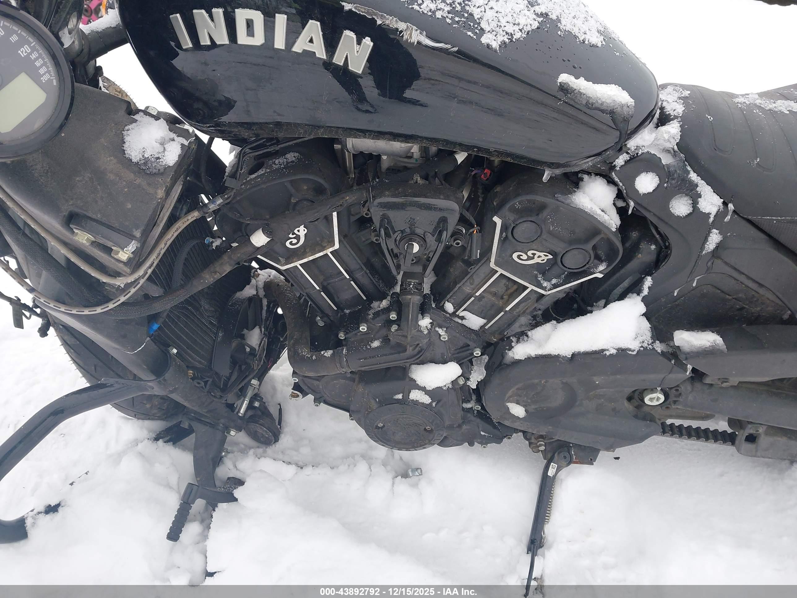 INDIAN MOTORCYCLE image 9